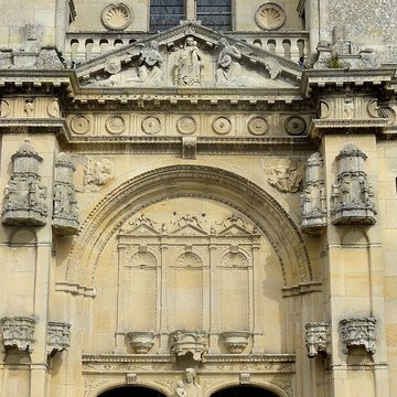 Église Notre-Dame et croix de Vétheuil