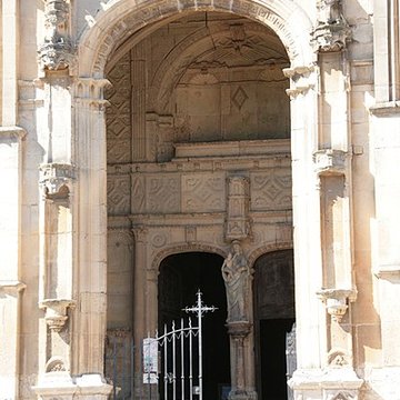Église Notre-Dame et croix de Vétheuil