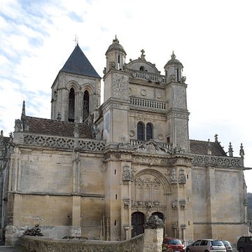 Église Notre-Dame et croix de Vétheuil