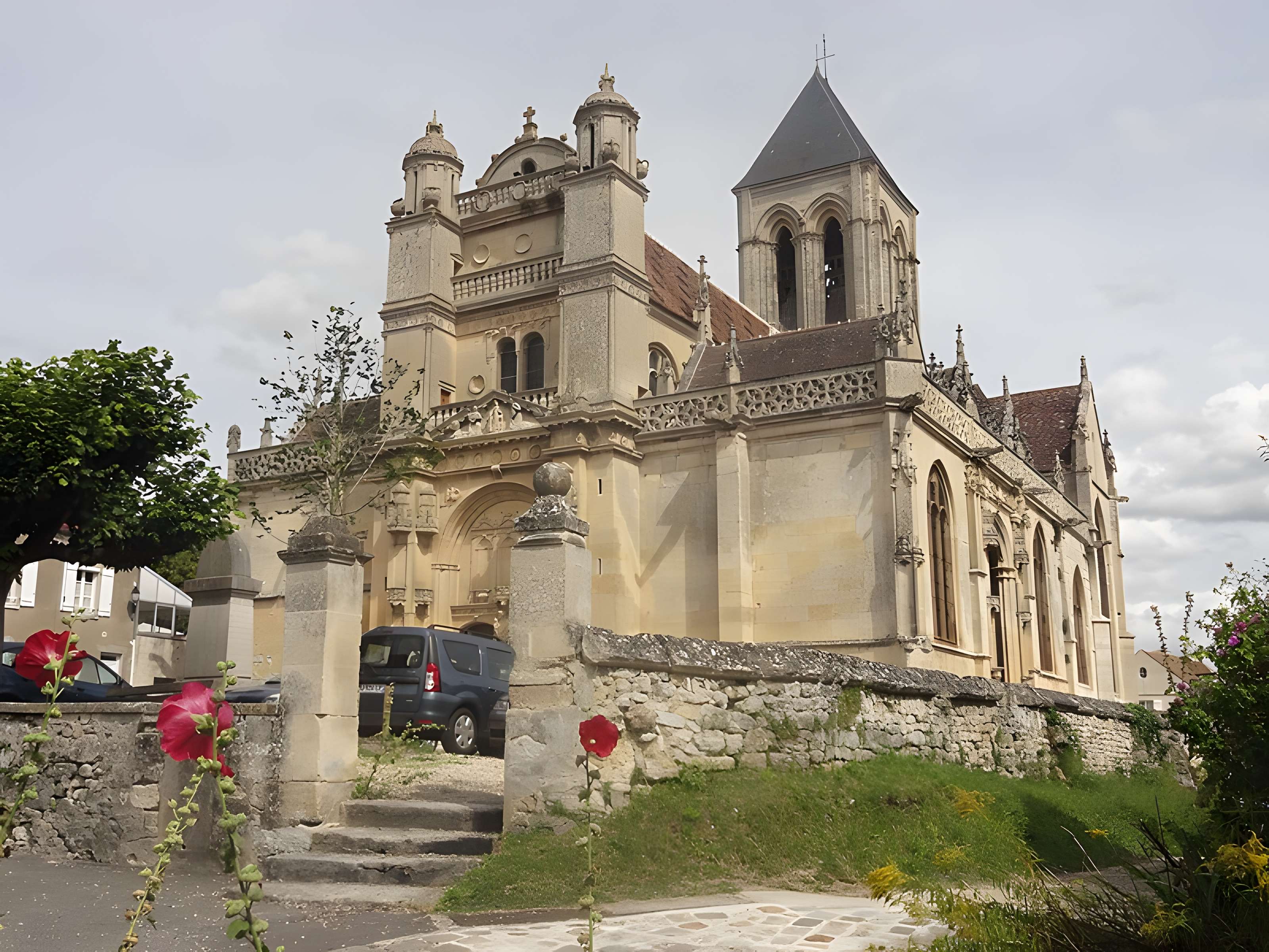 Église Notre-Dame et croix de Vétheuil