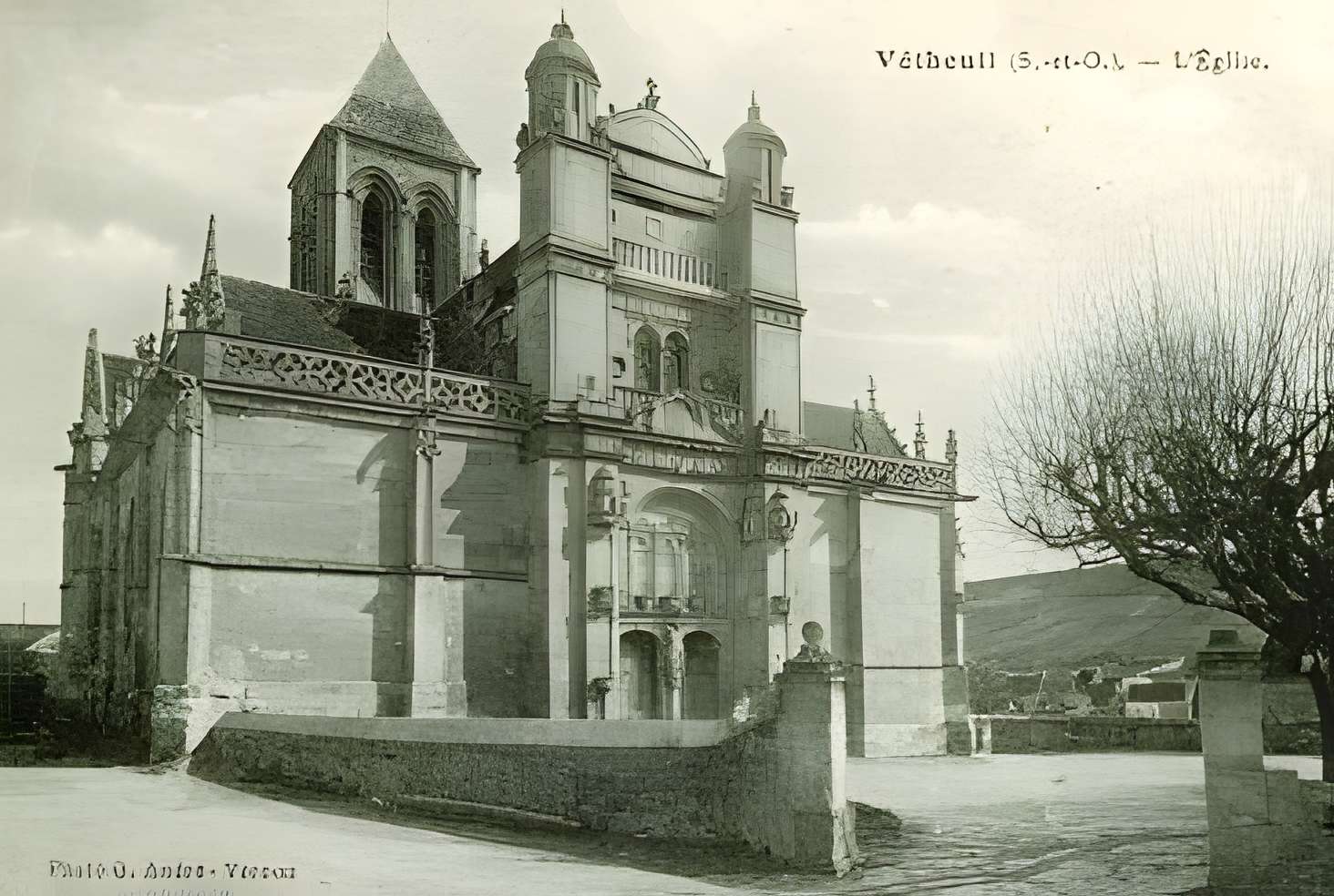 Église Notre-Dame et croix de Vétheuil