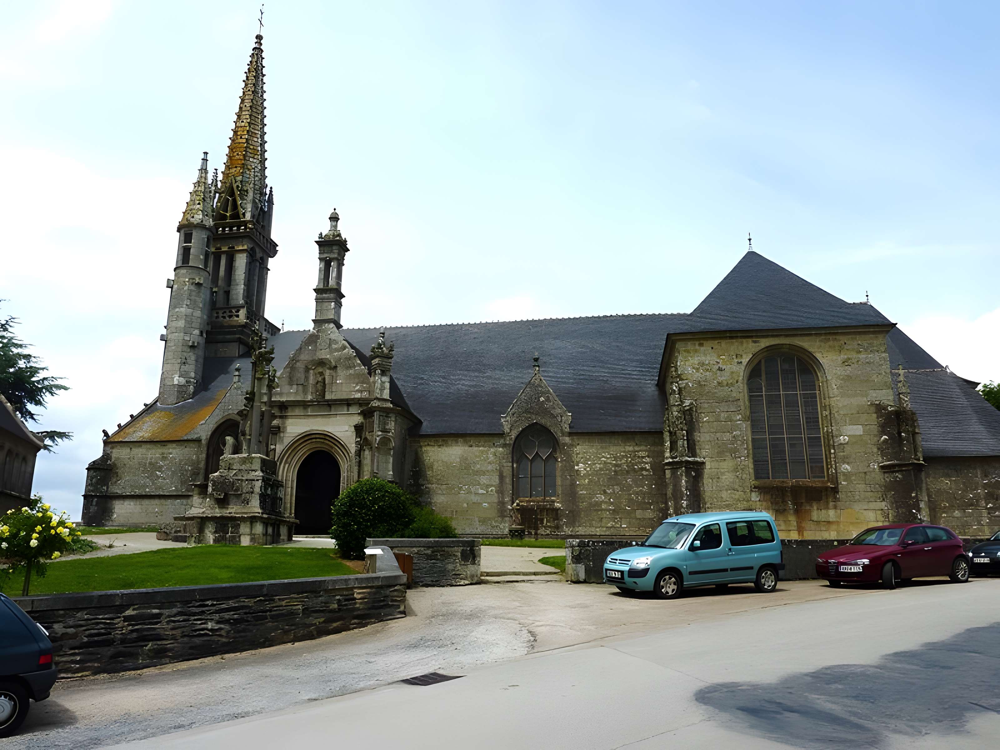 Église Notre-Dame et Saint-Tugen de Brasparts