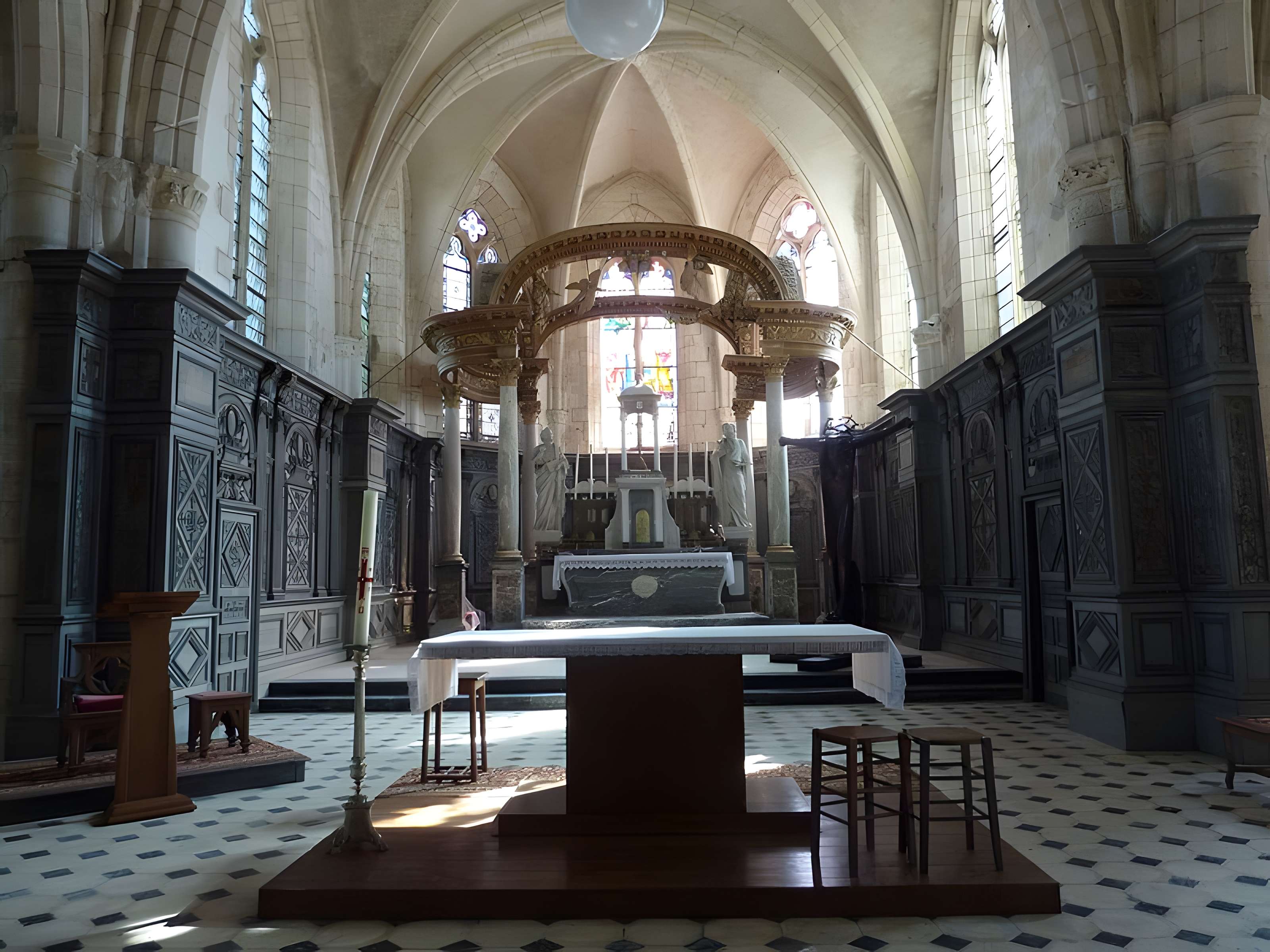 Église Notre-Dame-de-Bonne-Garde de Dun-sur-Meuse
