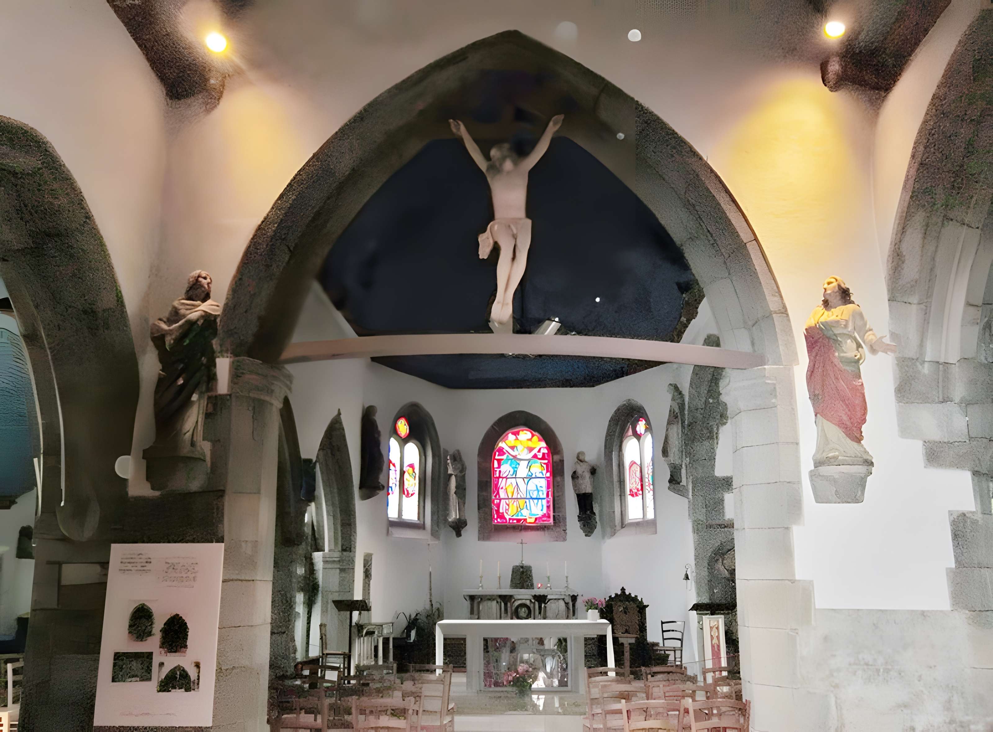 Église Notre-Dame-de-Bonne-Nouvelle d'Hôpital-Camfrout
