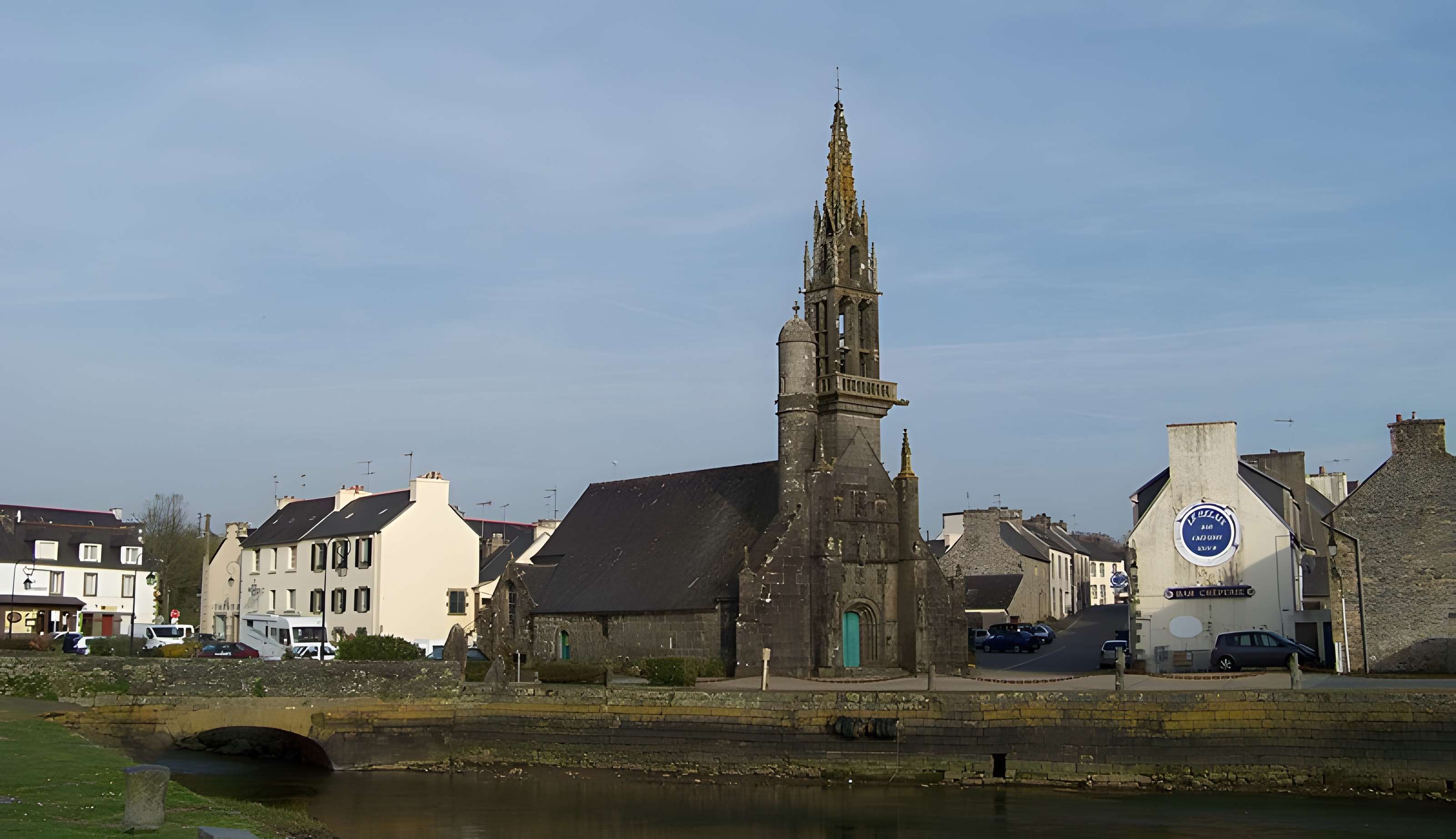 Église Notre-Dame-de-Bonne-Nouvelle d'Hôpital-Camfrout