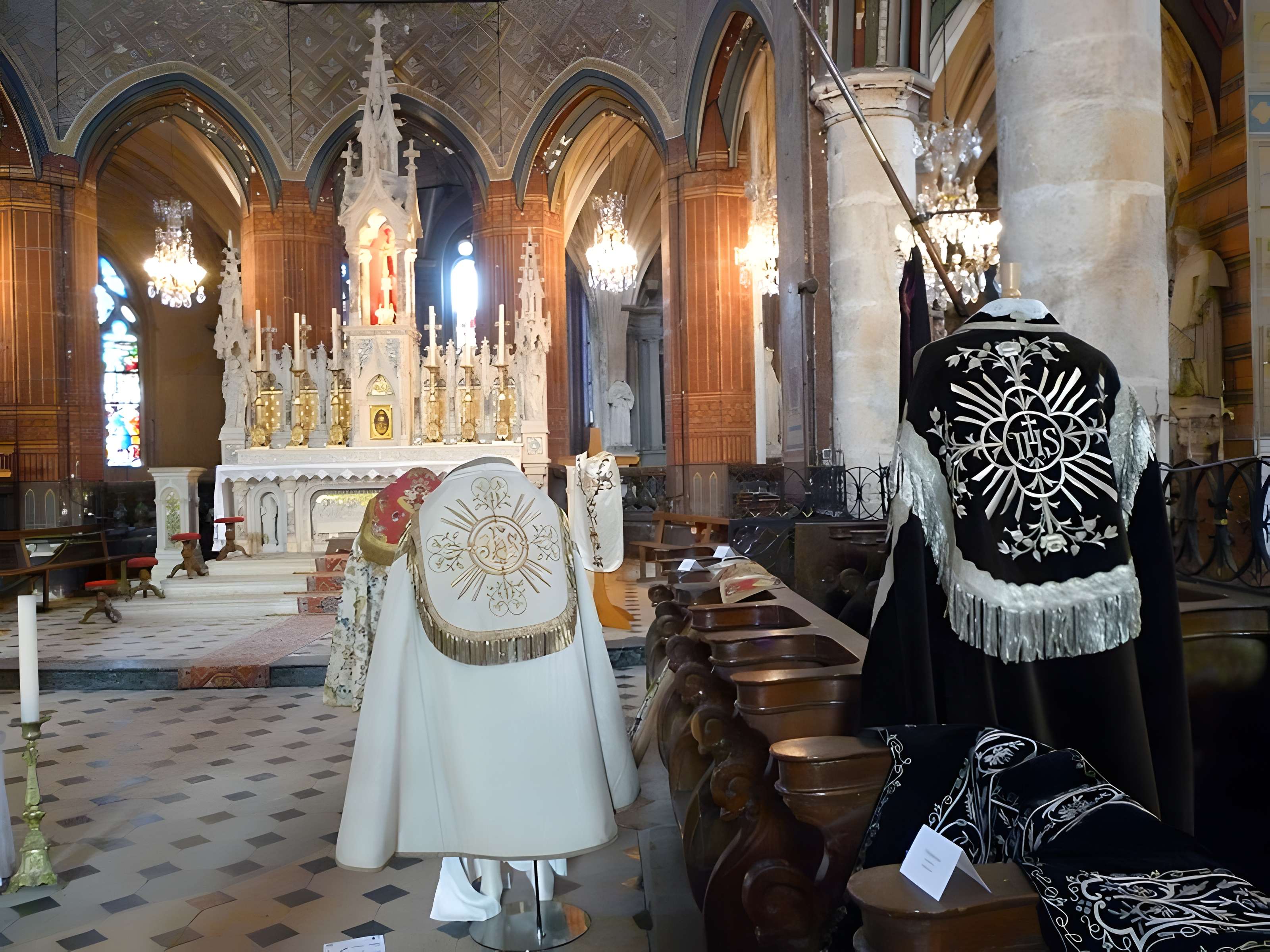Église Notre-Dame-de-la-Couture de Bernay