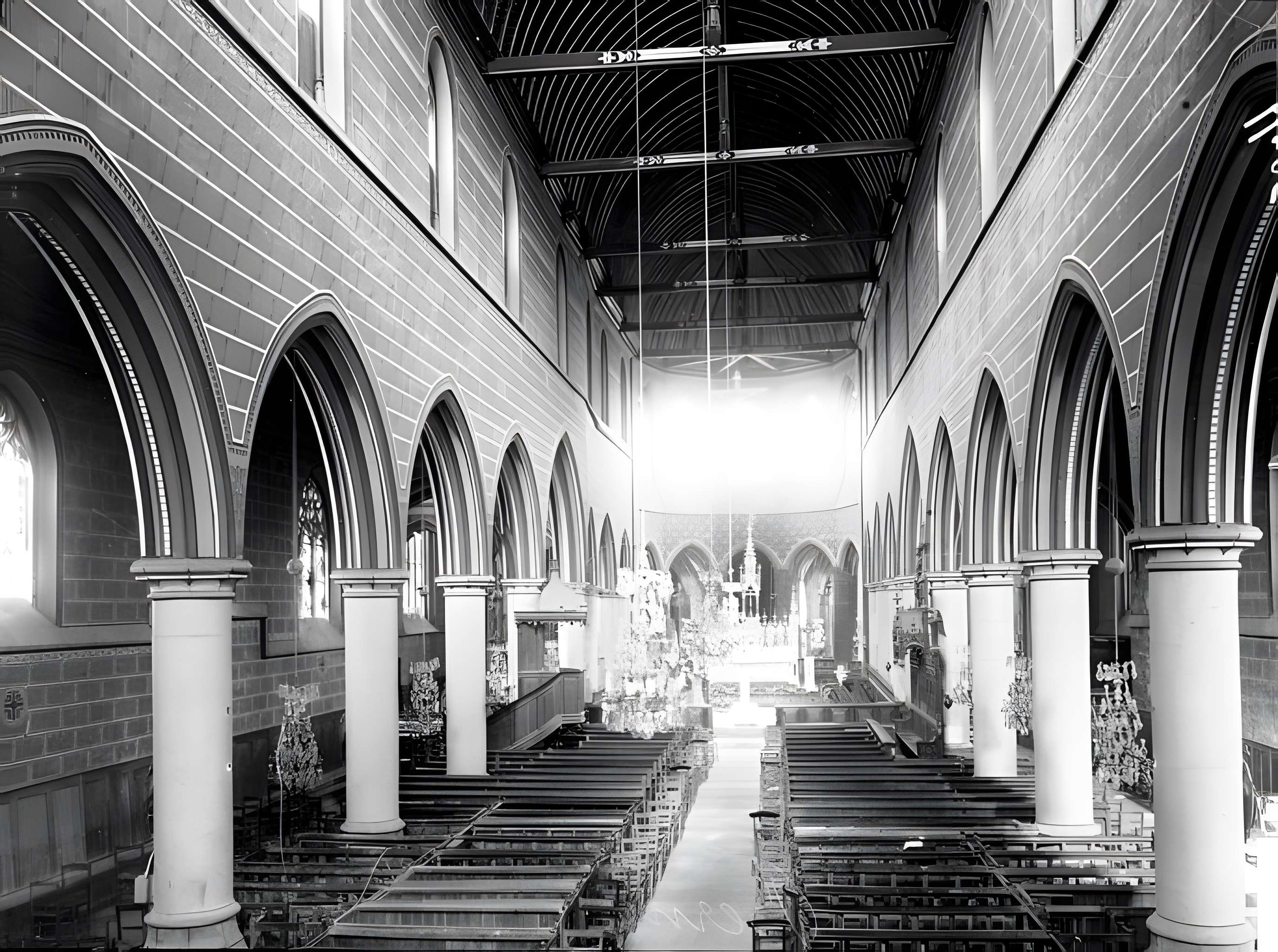 Église Notre-Dame-de-la-Couture de Bernay