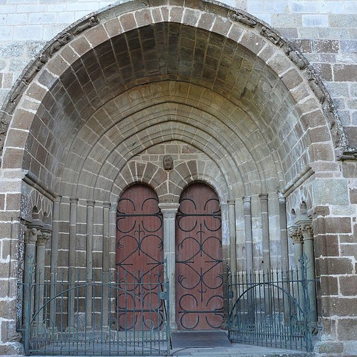 Photo de Église Saint-Georges dYdes-Bourg