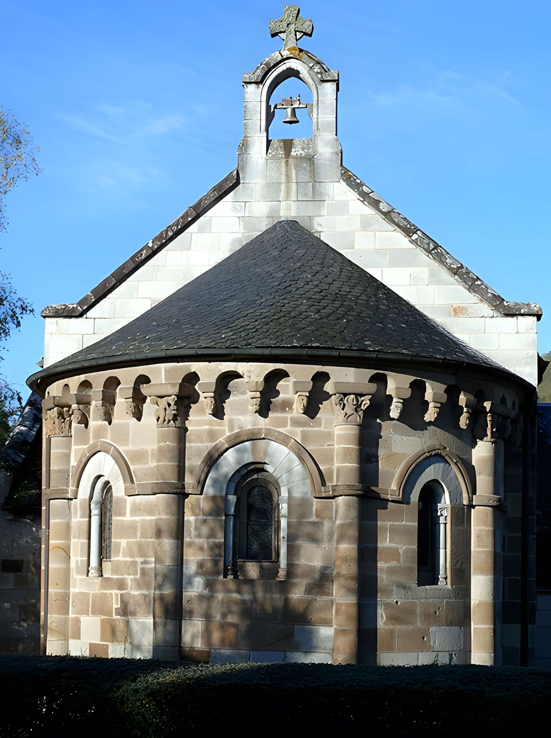Église Saint-Georges d'Ydes-Bourg