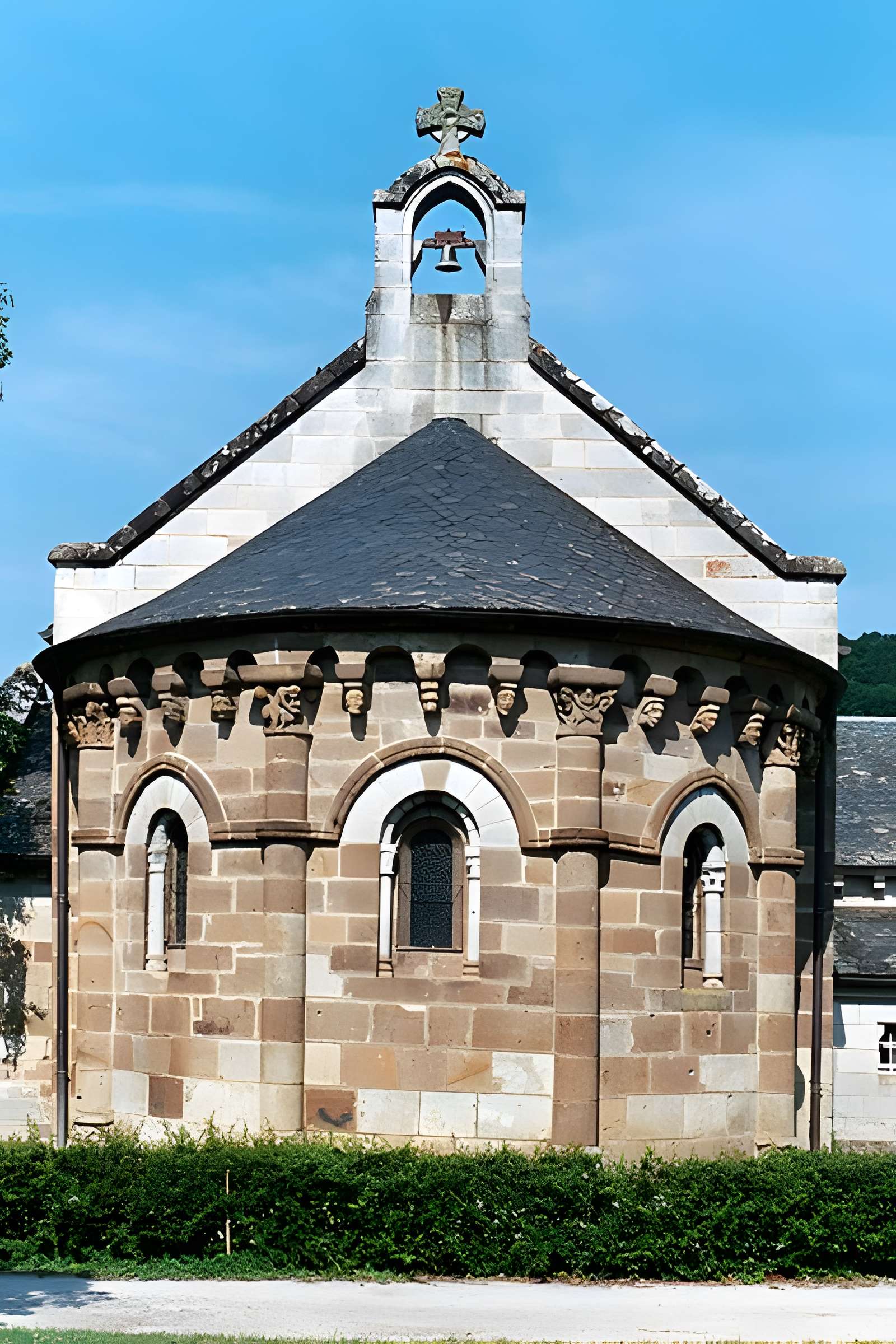 Église Saint-Georges d'Ydes-Bourg