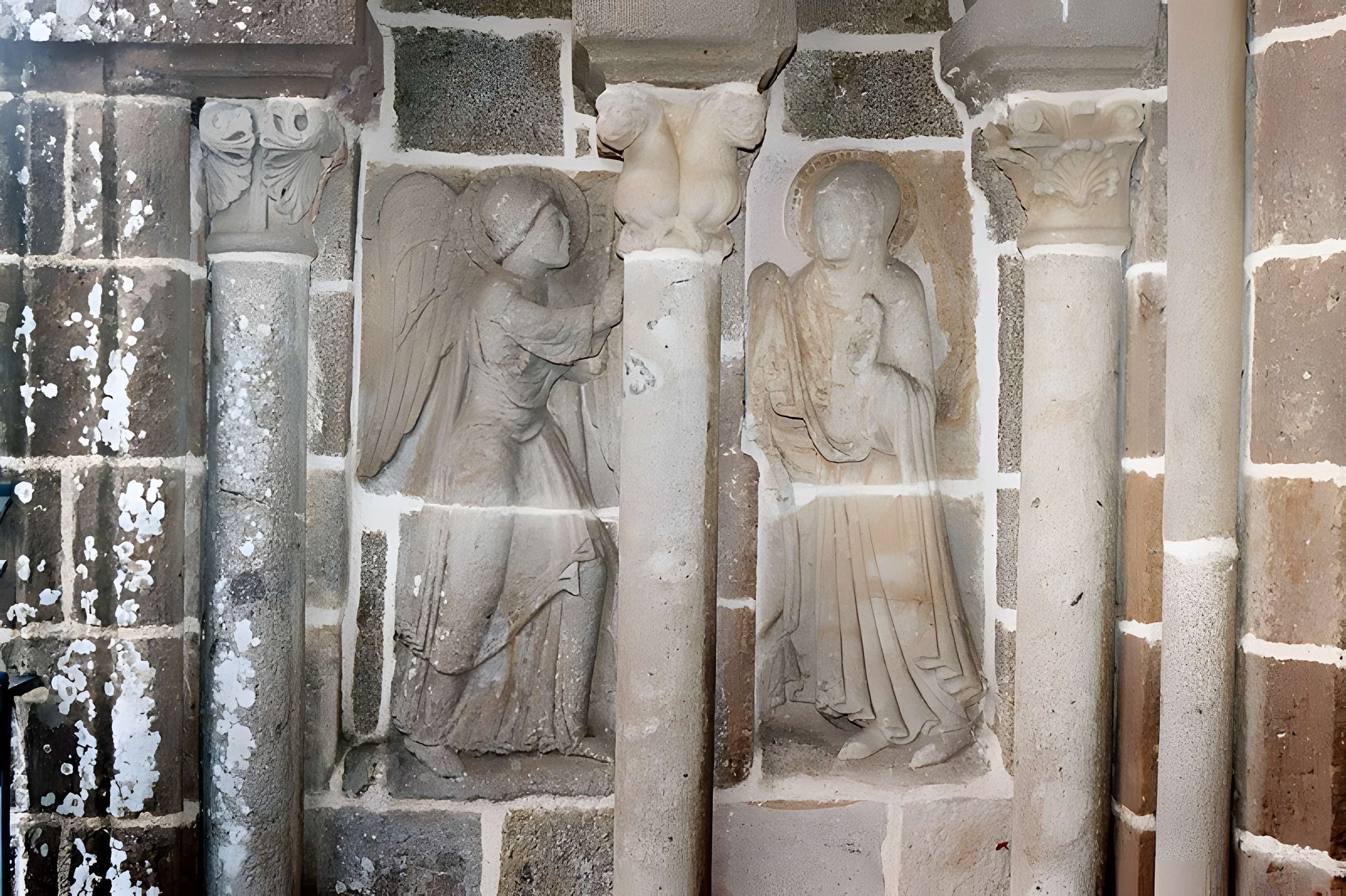 Église Saint-Georges d'Ydes-Bourg