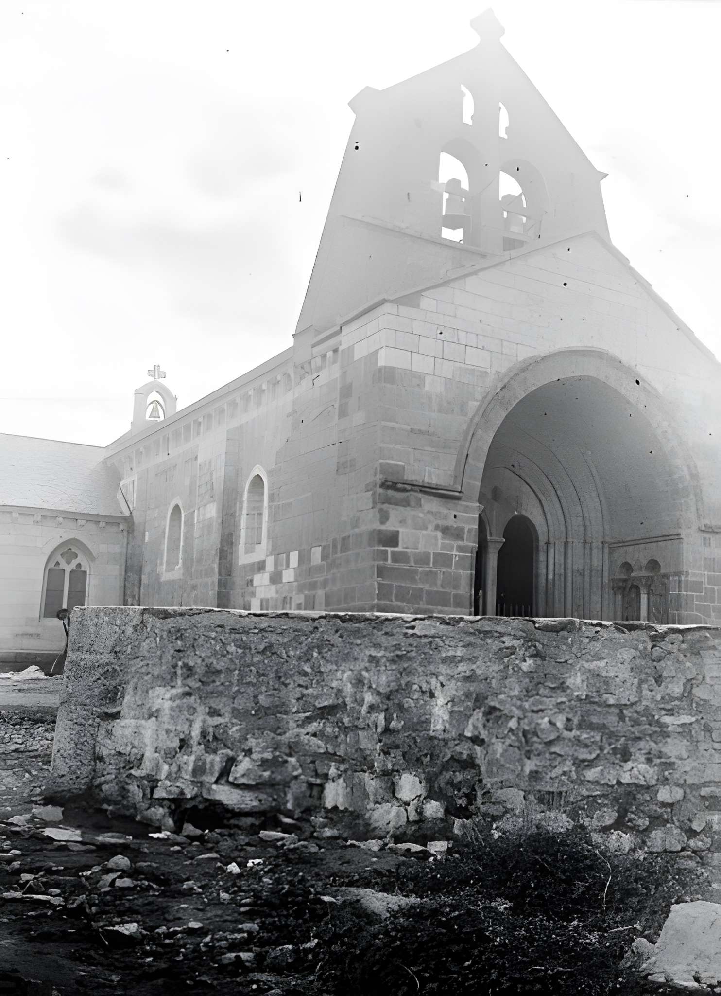 Église Saint-Georges d'Ydes-Bourg