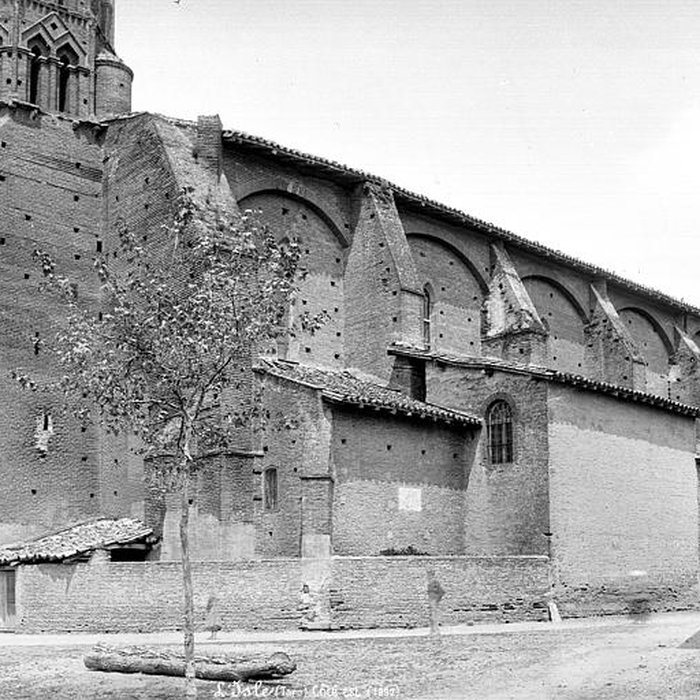 Photo de Église Notre-Dame-de-la-Jonquière de Lisle-sur-Tarn
