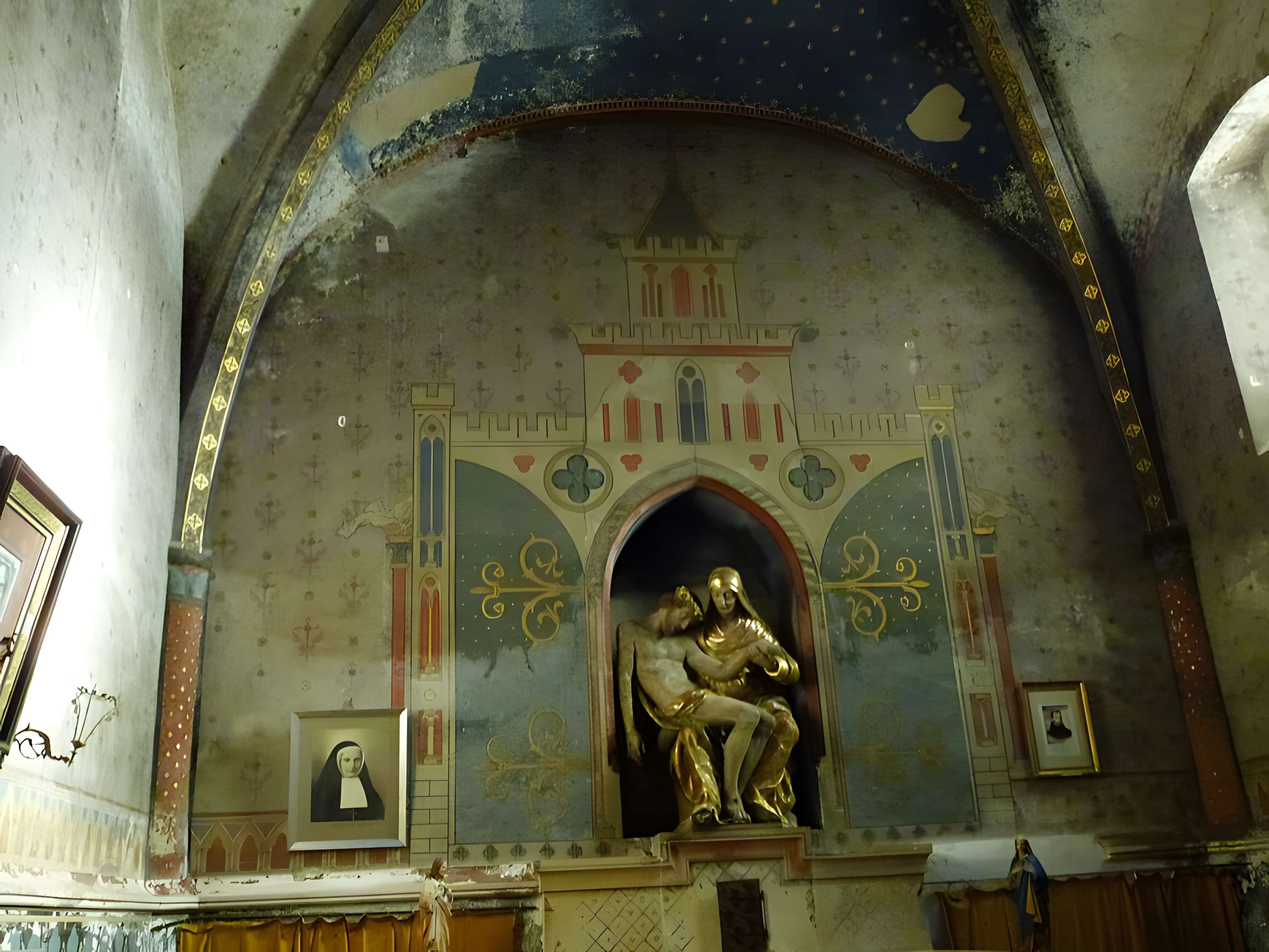 Église Notre-Dame-de-la-Jonquière de Lisle-sur-Tarn