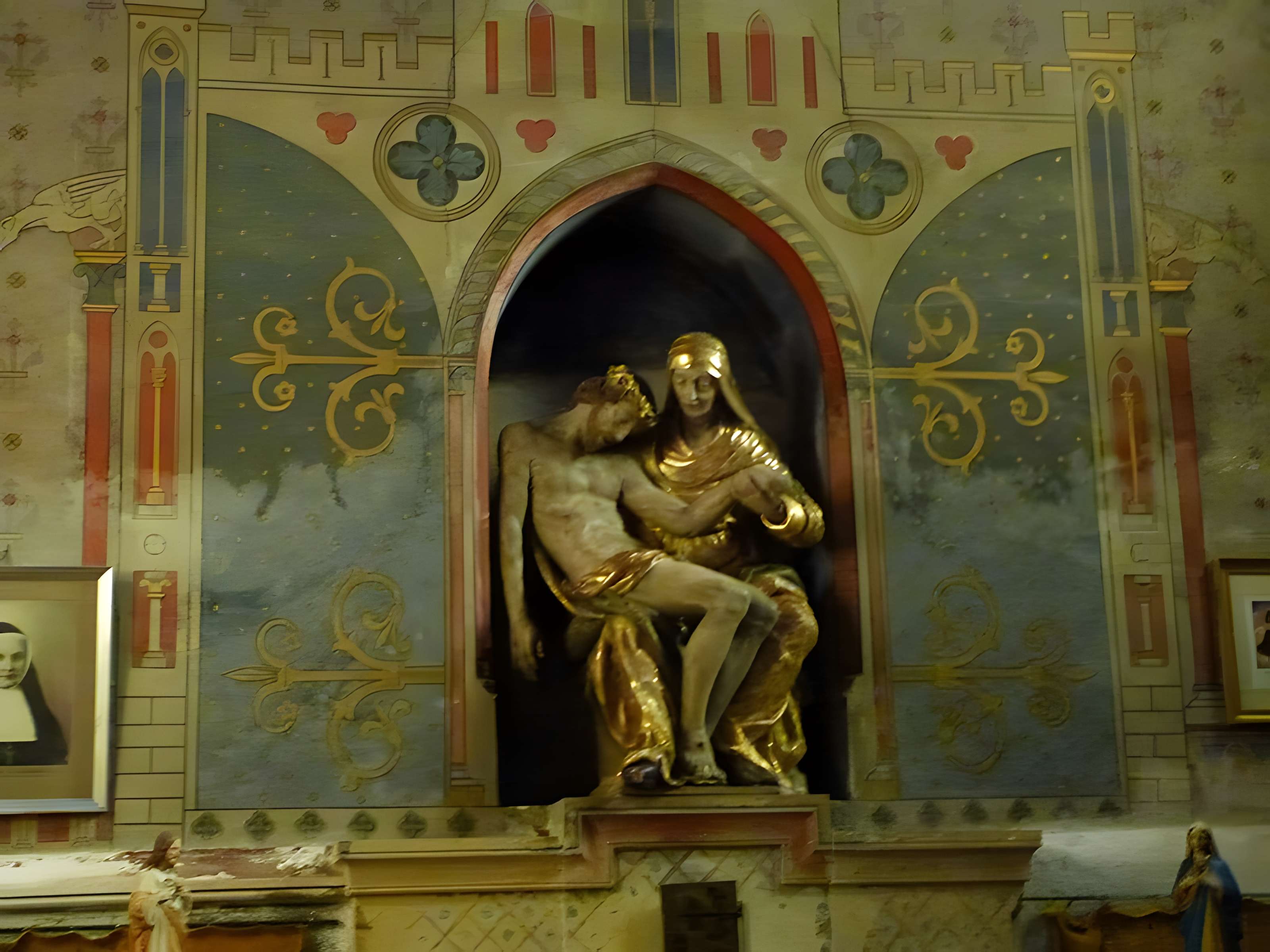 Église Notre-Dame-de-la-Jonquière de Lisle-sur-Tarn