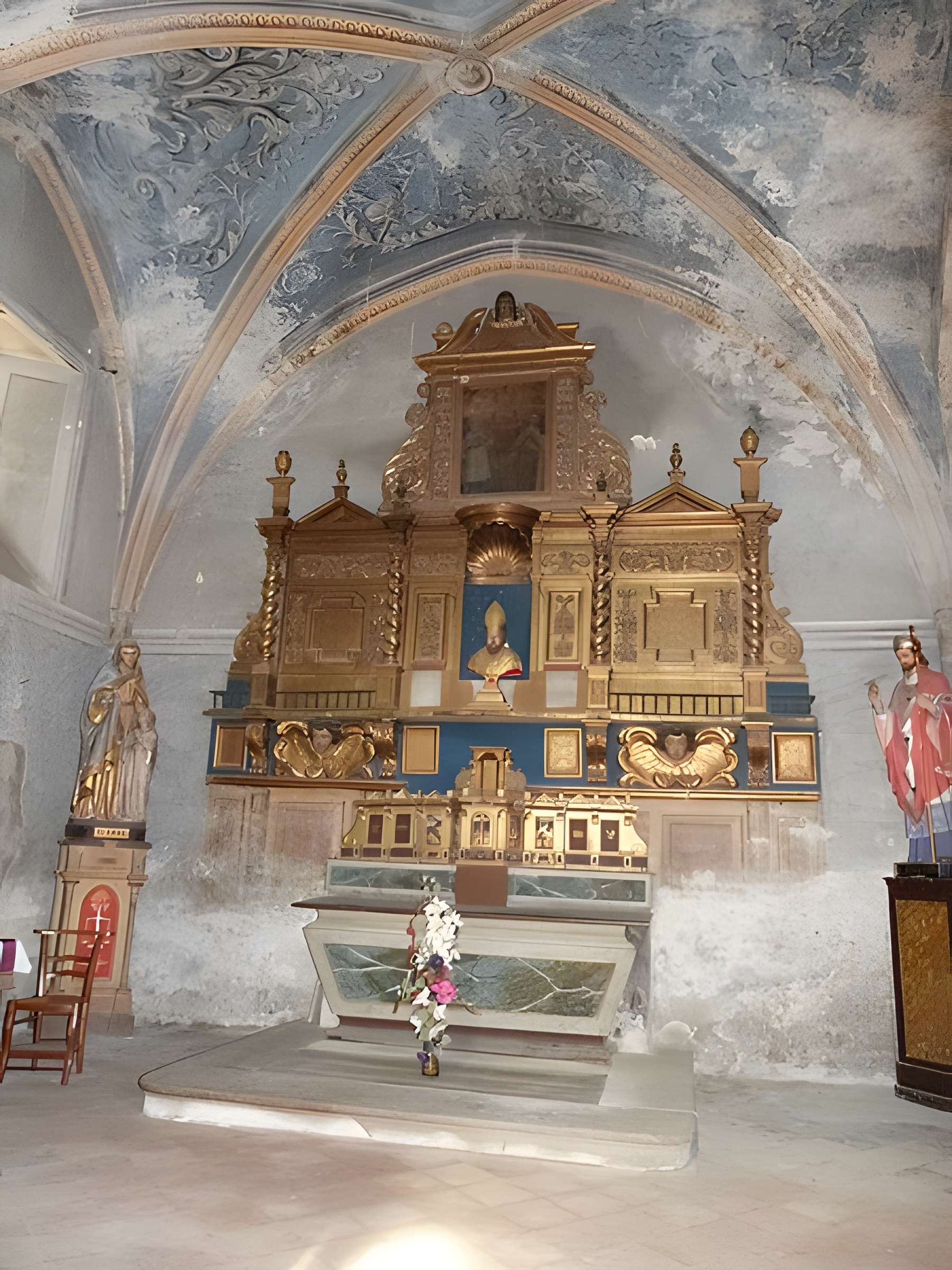 Église Notre-Dame-de-la-Jonquière de Lisle-sur-Tarn