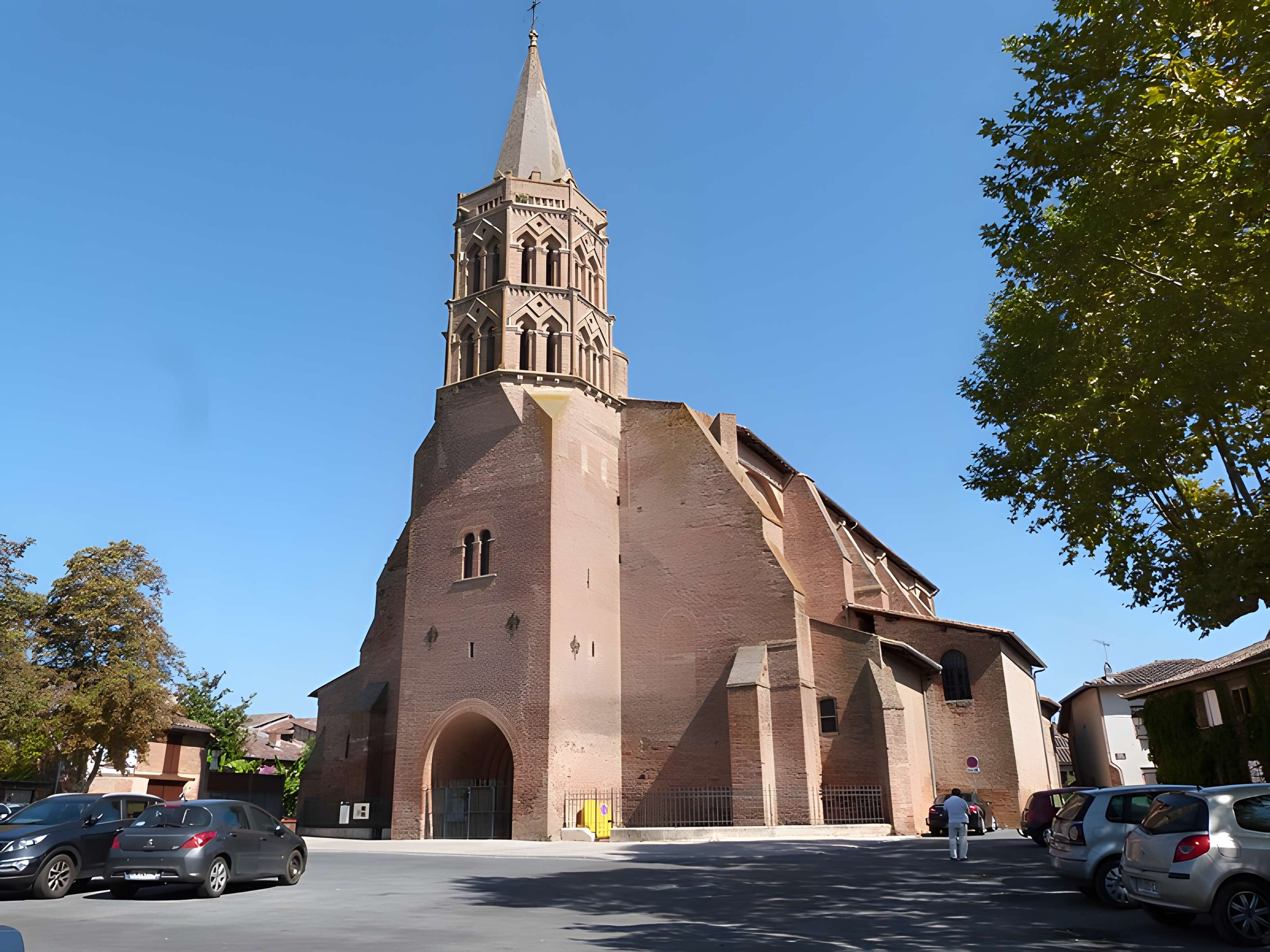 Église Notre-Dame-de-la-Jonquière de Lisle-sur-Tarn