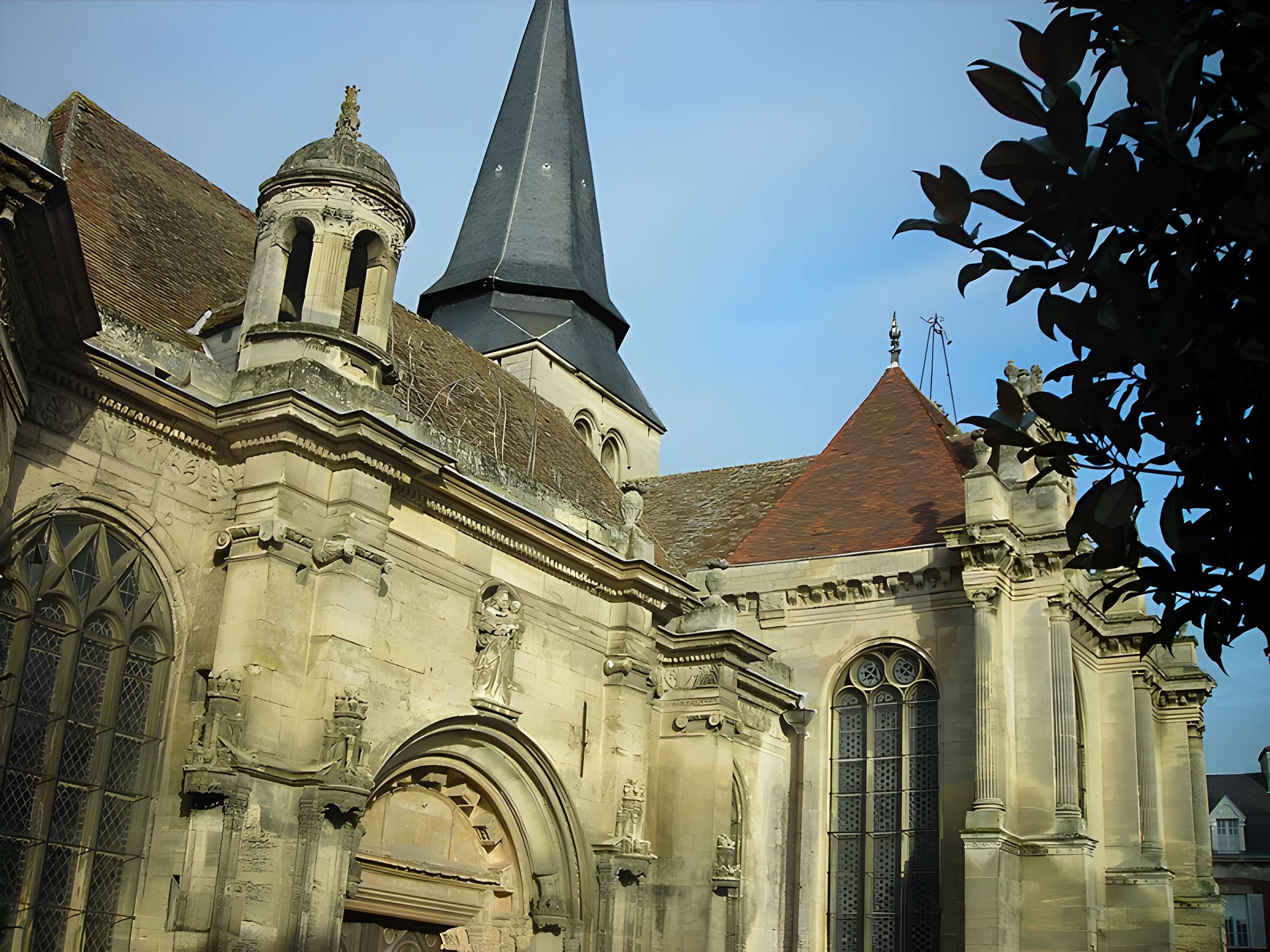Église Notre-Dame-de-la-Nativité de Magny-en-Vexin