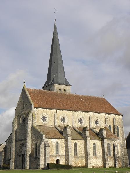 Photo de Église Notre-Dame-de-la-Nativité de Villeneuve-le-Comte