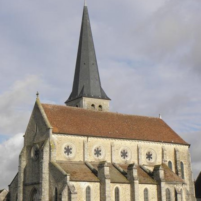 Photo de Église Notre-Dame-de-la-Nativité de Villeneuve-le-Comte