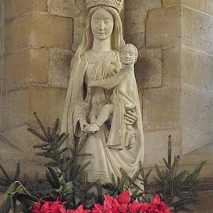 Photo de Église Notre-Dame-de-la-Nativité de Villeneuve-le-Comte