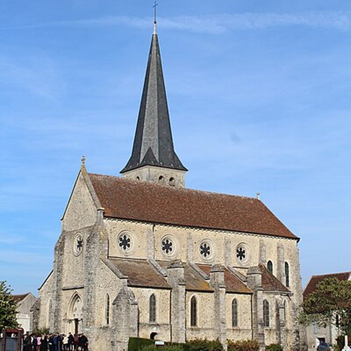 Photo de Église Notre-Dame-de-la-Nativité de Villeneuve-le-Comte