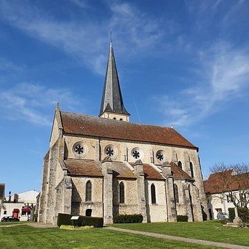 Église Notre-Dame-de-la-Nativité de Villeneuve-le-Comte