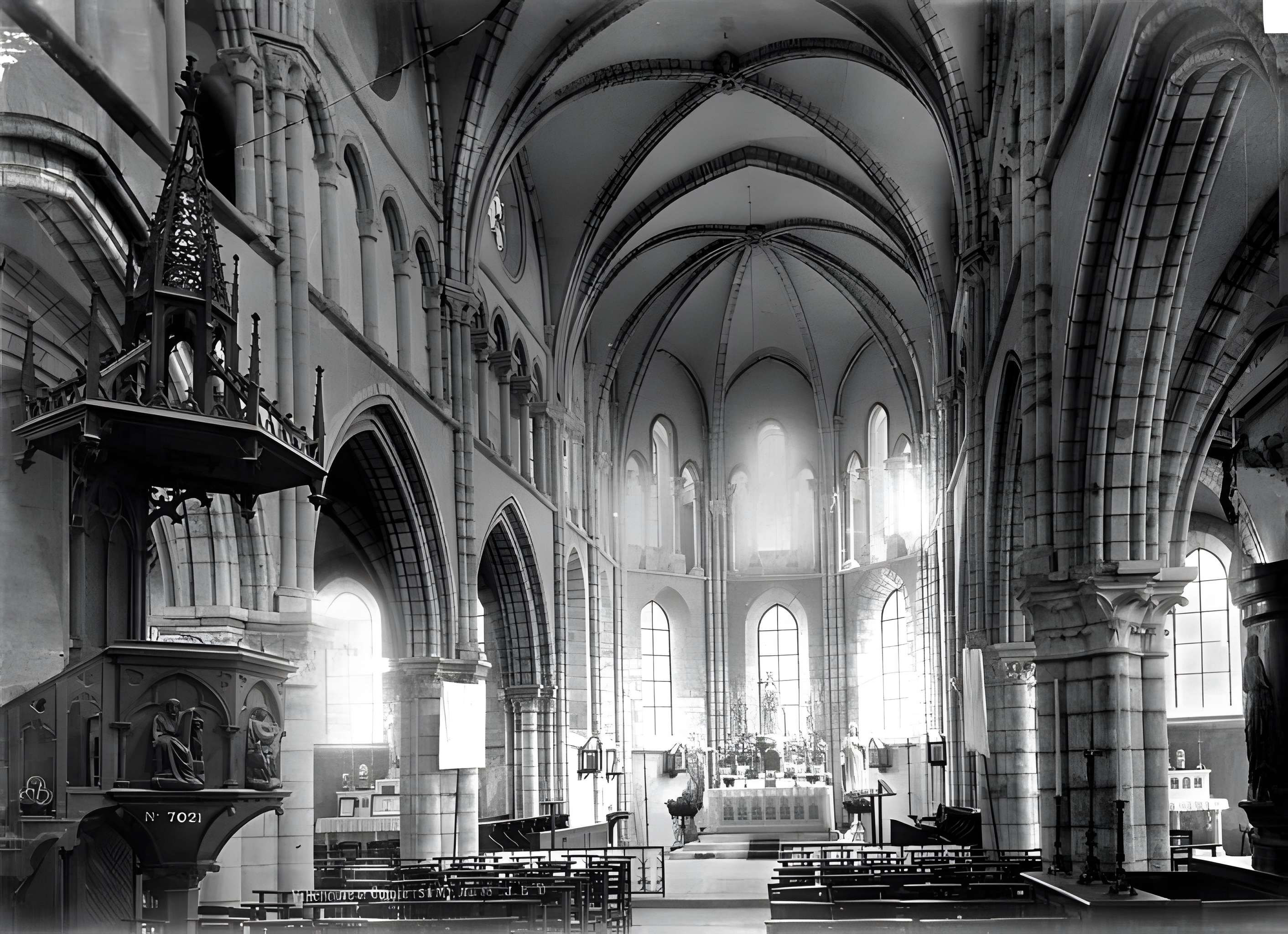 Église Notre-Dame-de-la-Nativité de Villeneuve-le-Comte