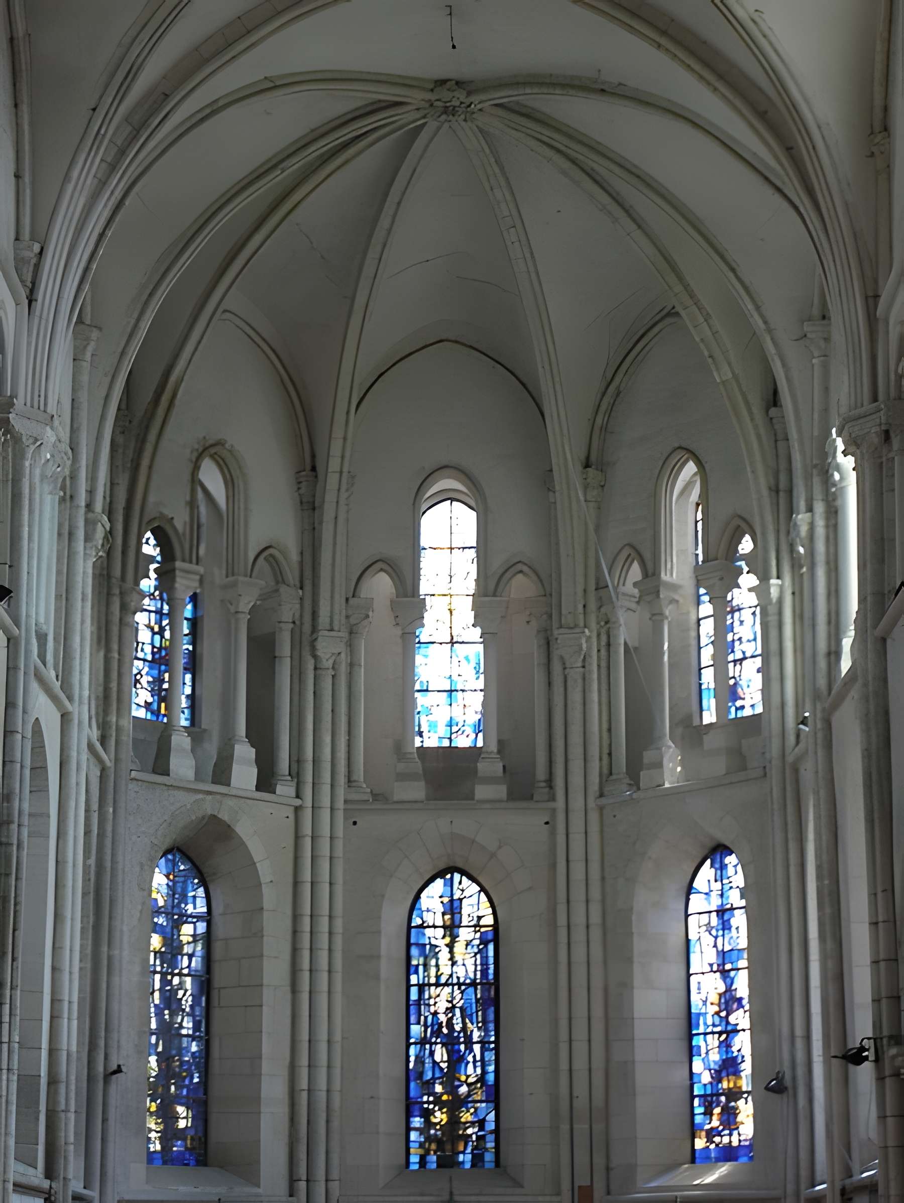Église Notre-Dame-de-la-Nativité de Villeneuve-le-Comte
