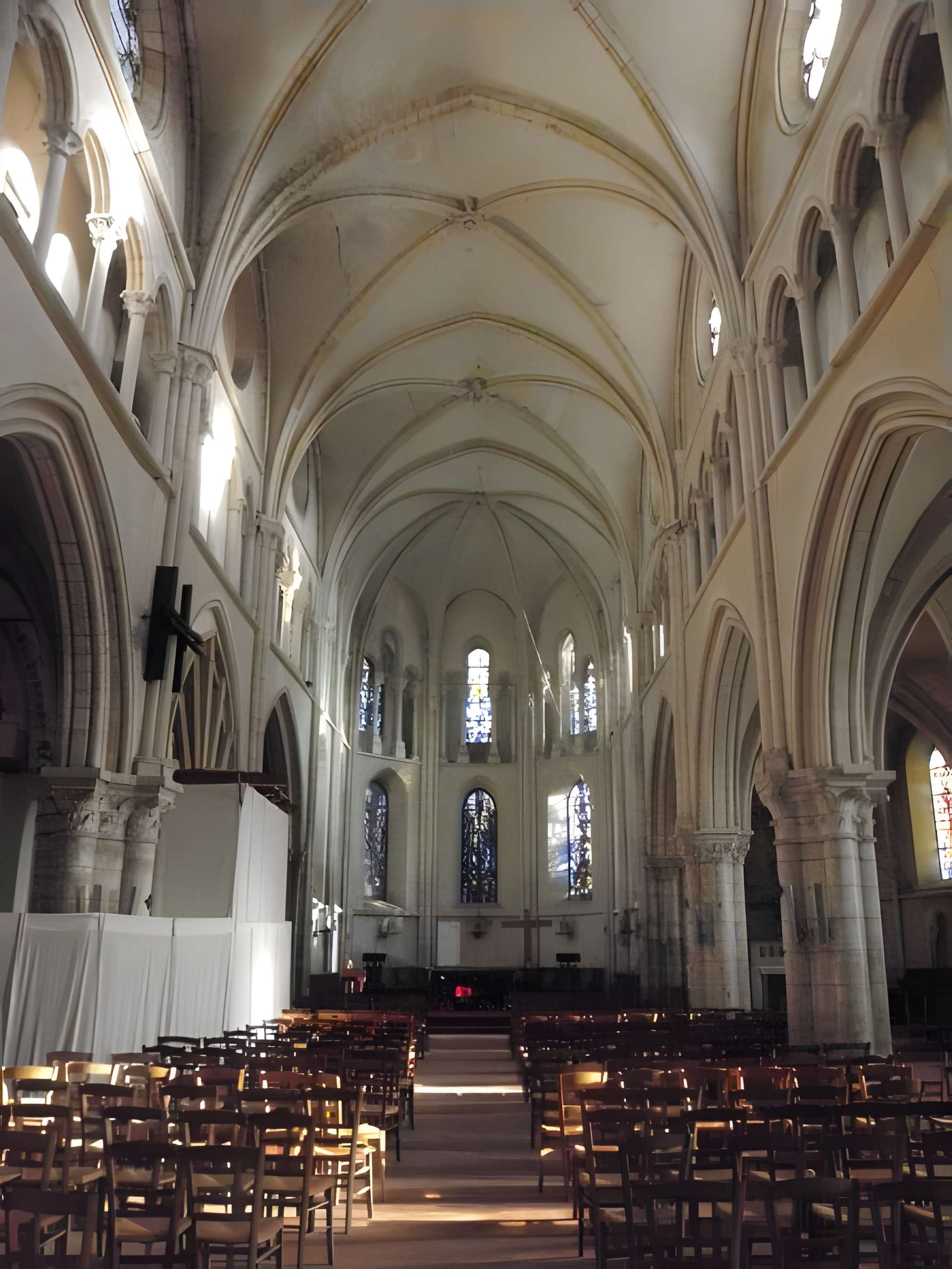 Église Notre-Dame-de-la-Nativité de Villeneuve-le-Comte