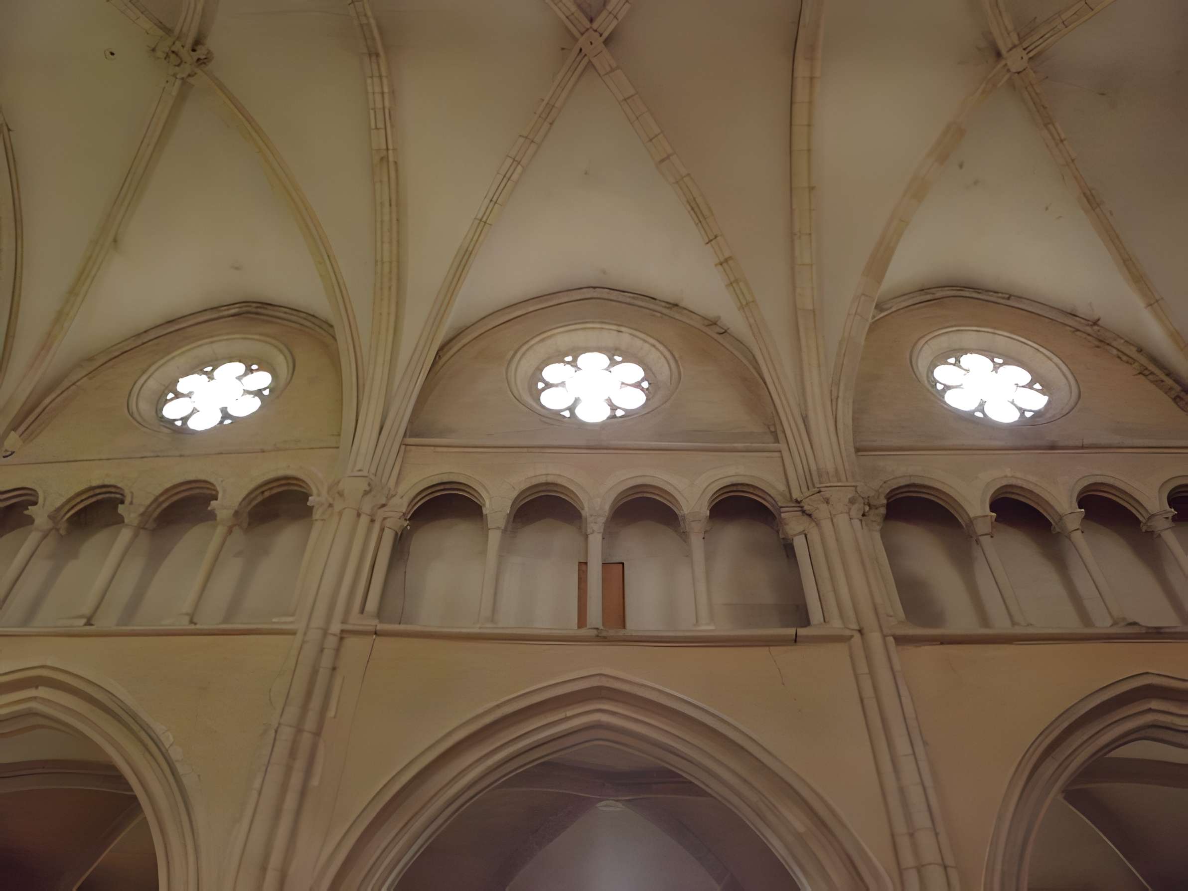 Église Notre-Dame-de-la-Nativité de Villeneuve-le-Comte