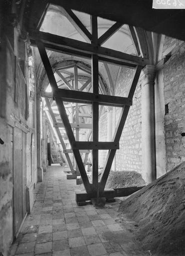 Église Notre-Dame-de-la-Paix de Rieux