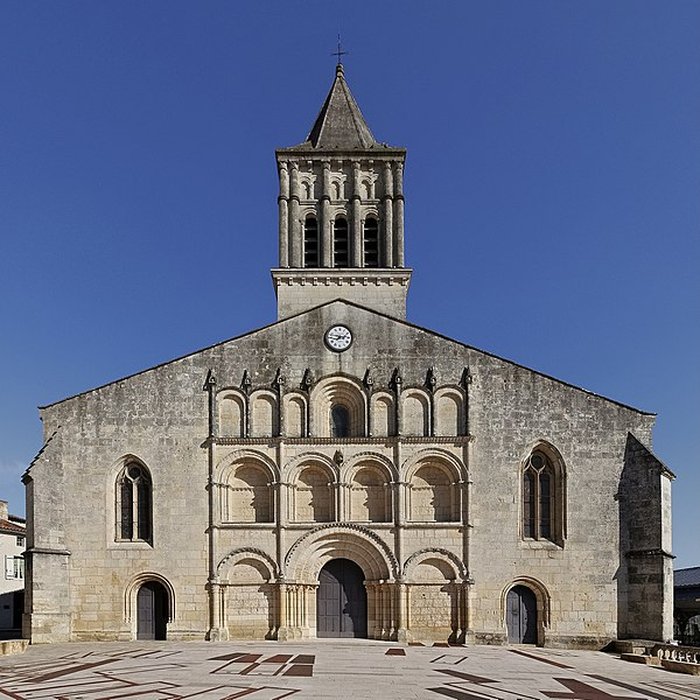 Photo de Église Saint-Gervais-Saint-Protais de Jonzac