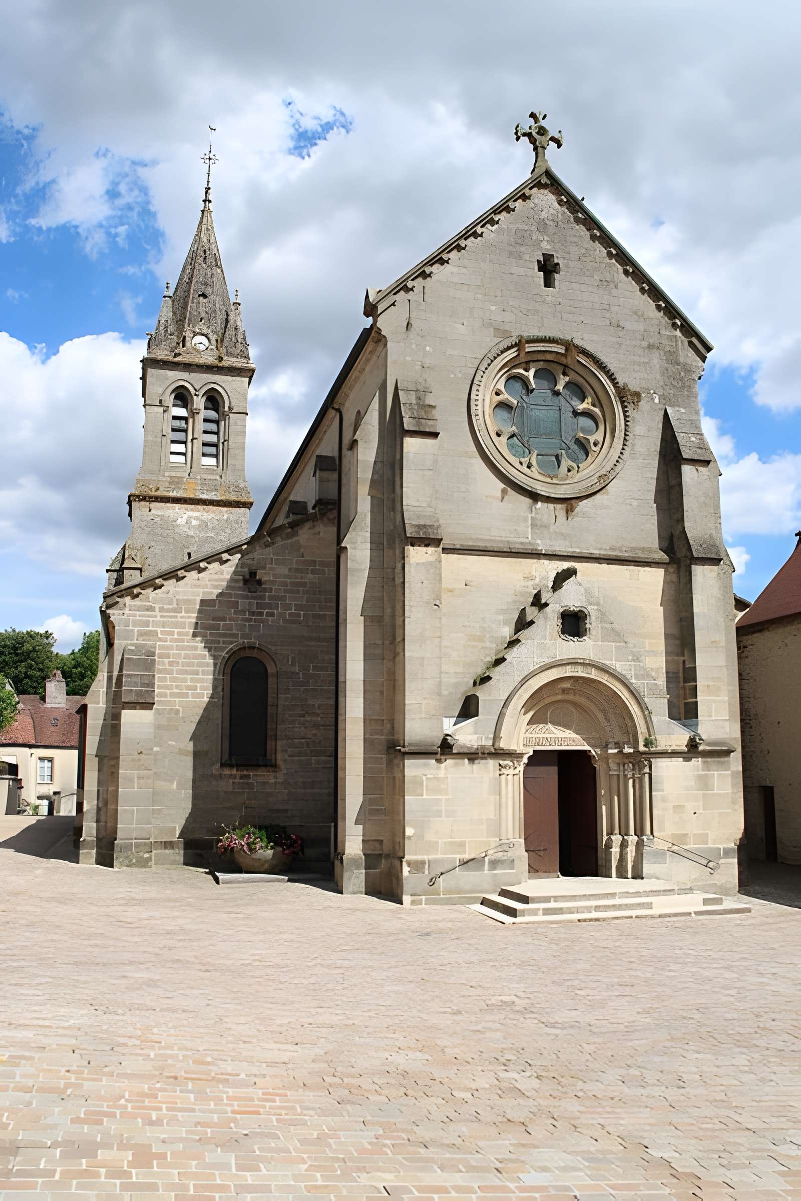 Église Notre-Dame-de-l'Assomption de Bourbonne-les-Bains 