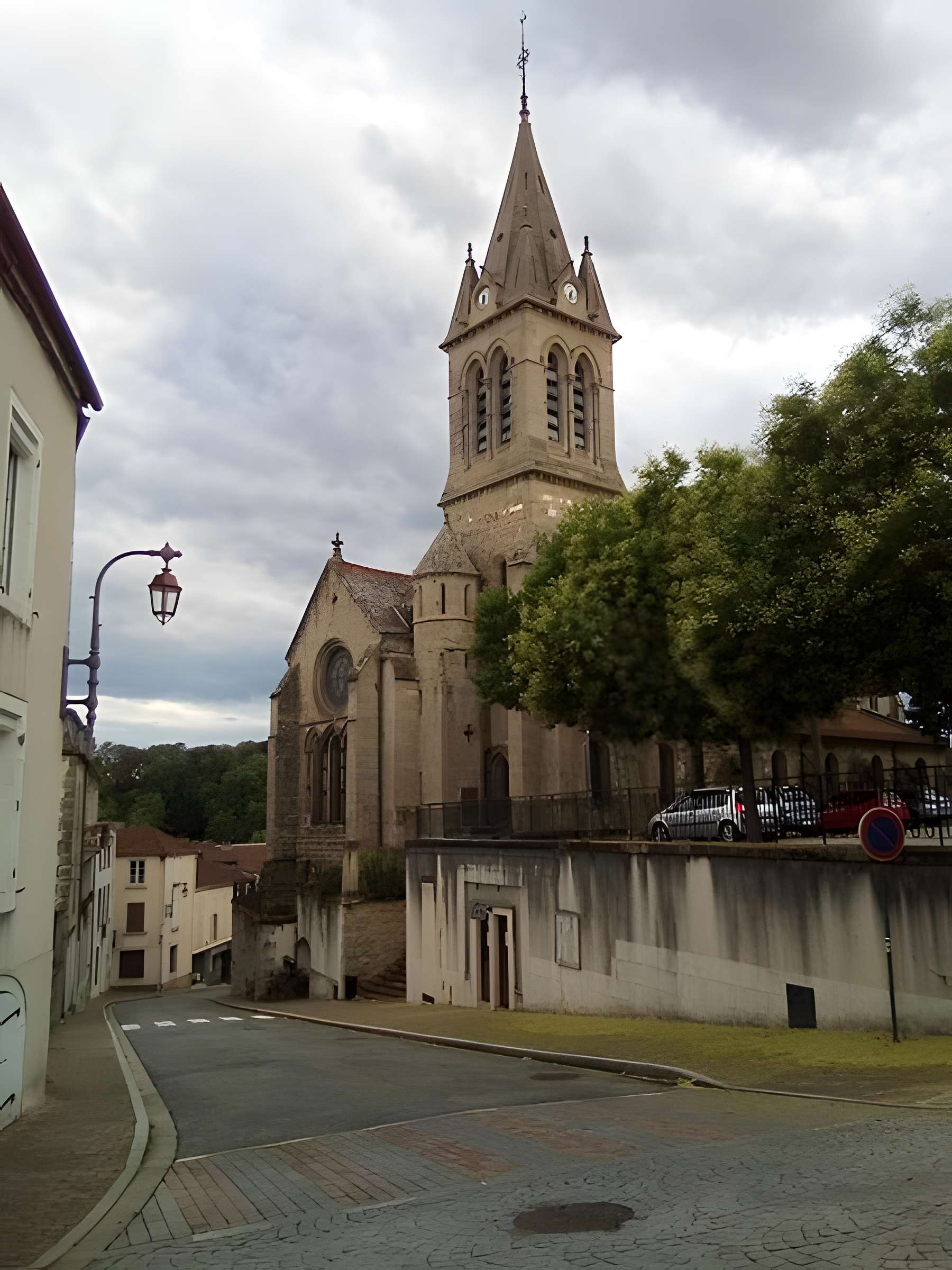 Église Notre-Dame-de-l'Assomption de Bourbonne-les-Bains