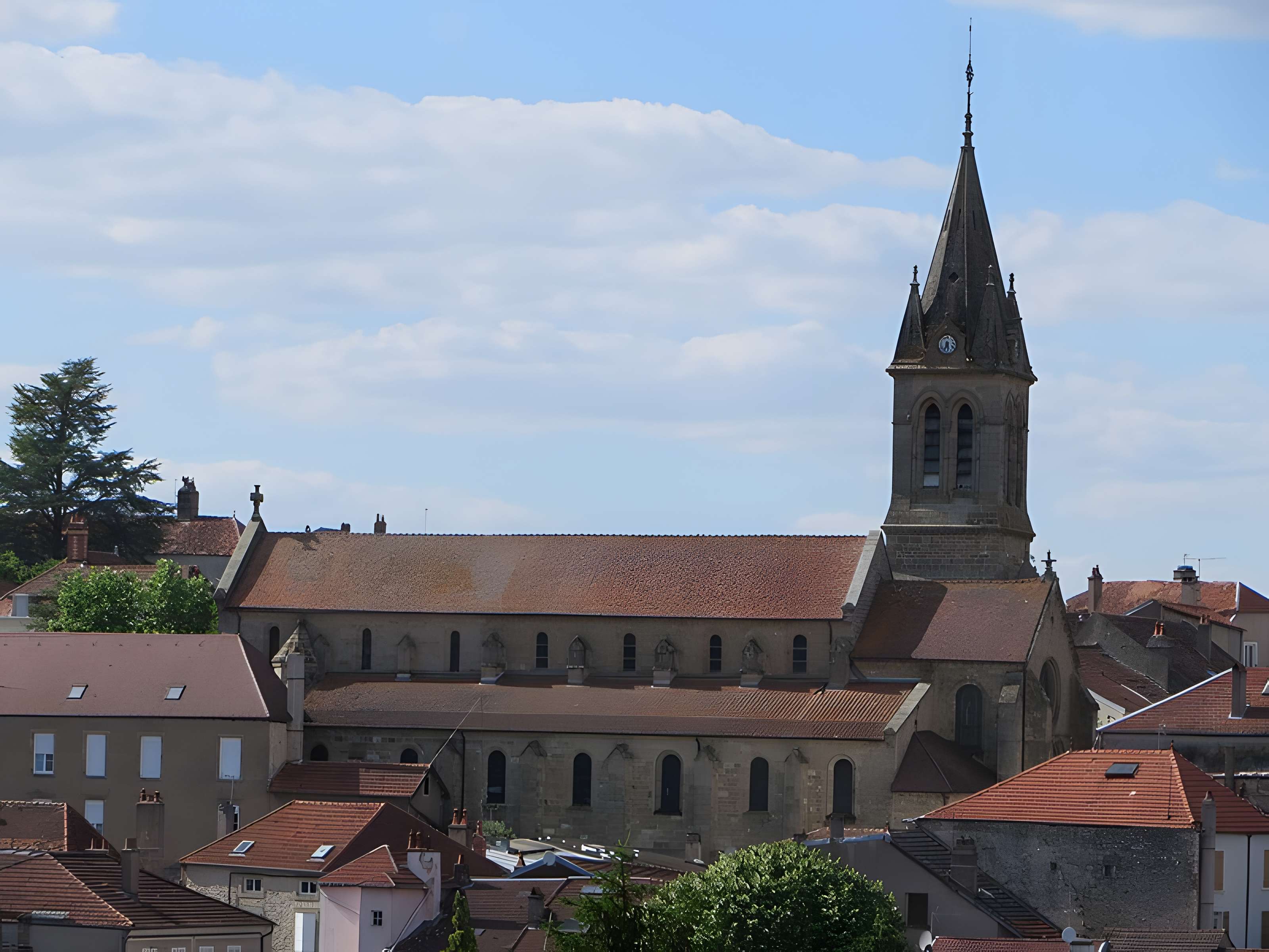 Église Notre-Dame-de-l'Assomption de Bourbonne-les-Bains