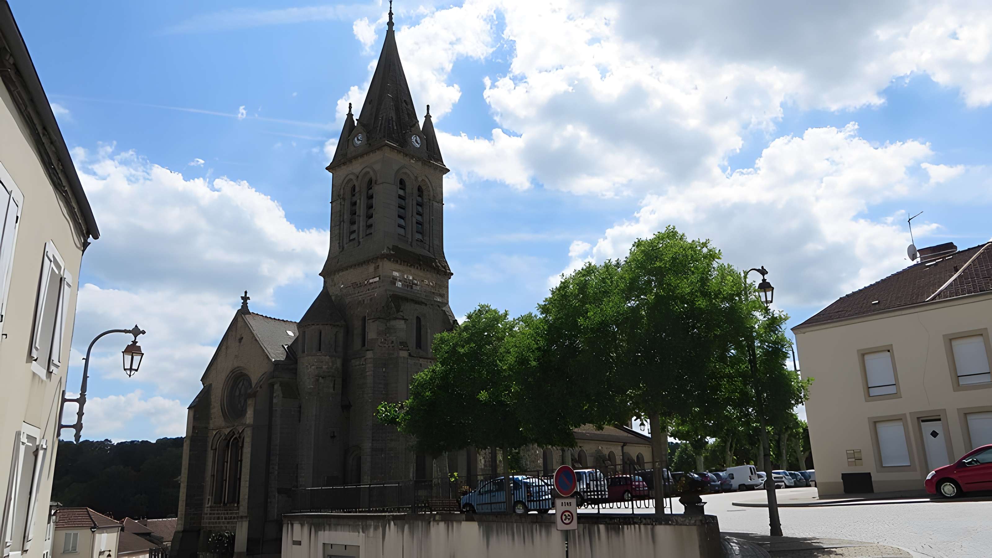 Église Notre-Dame-de-l'Assomption de Bourbonne-les-Bains