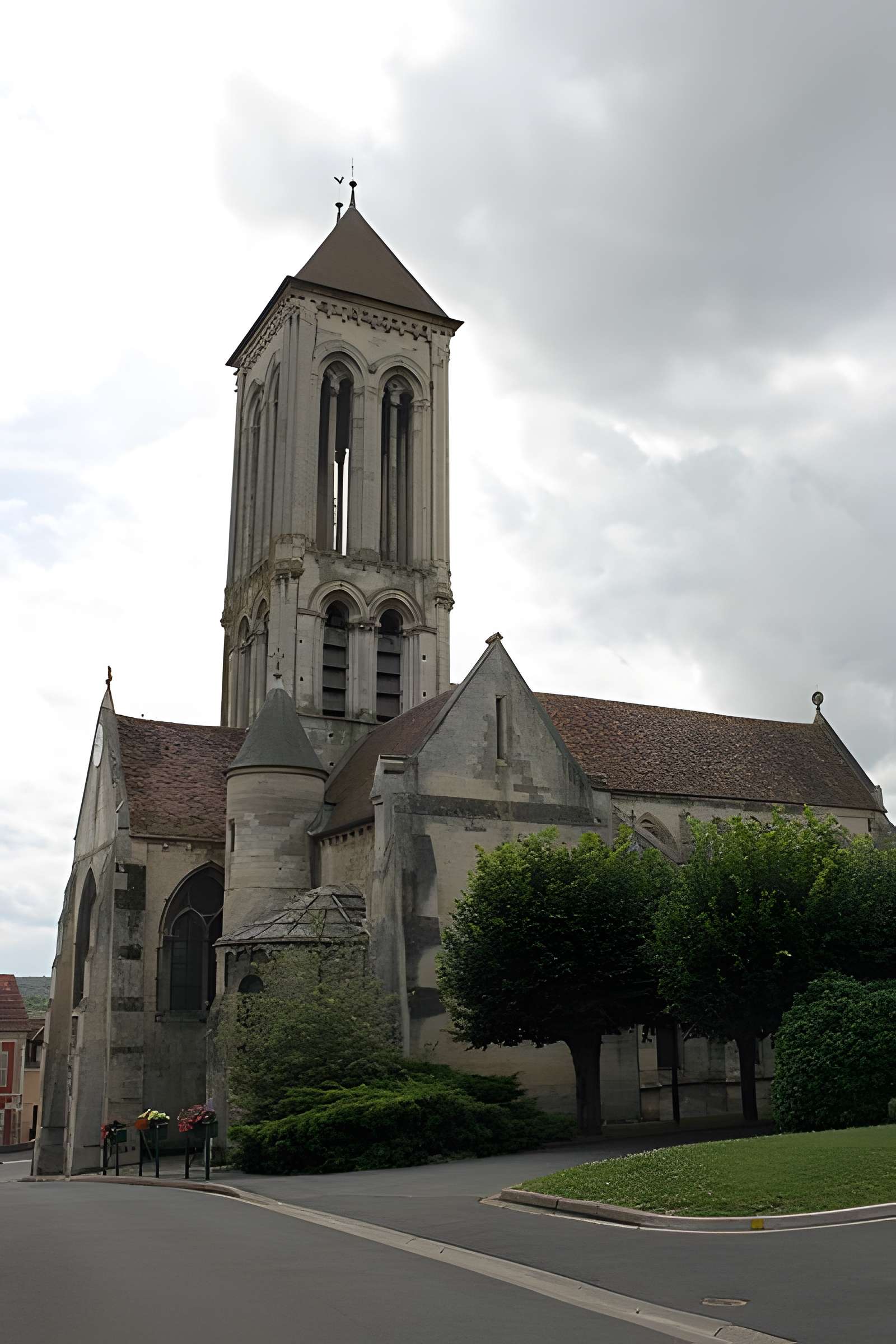 Église Notre-Dame-de-l'Assomption de Champagne-sur-Oise