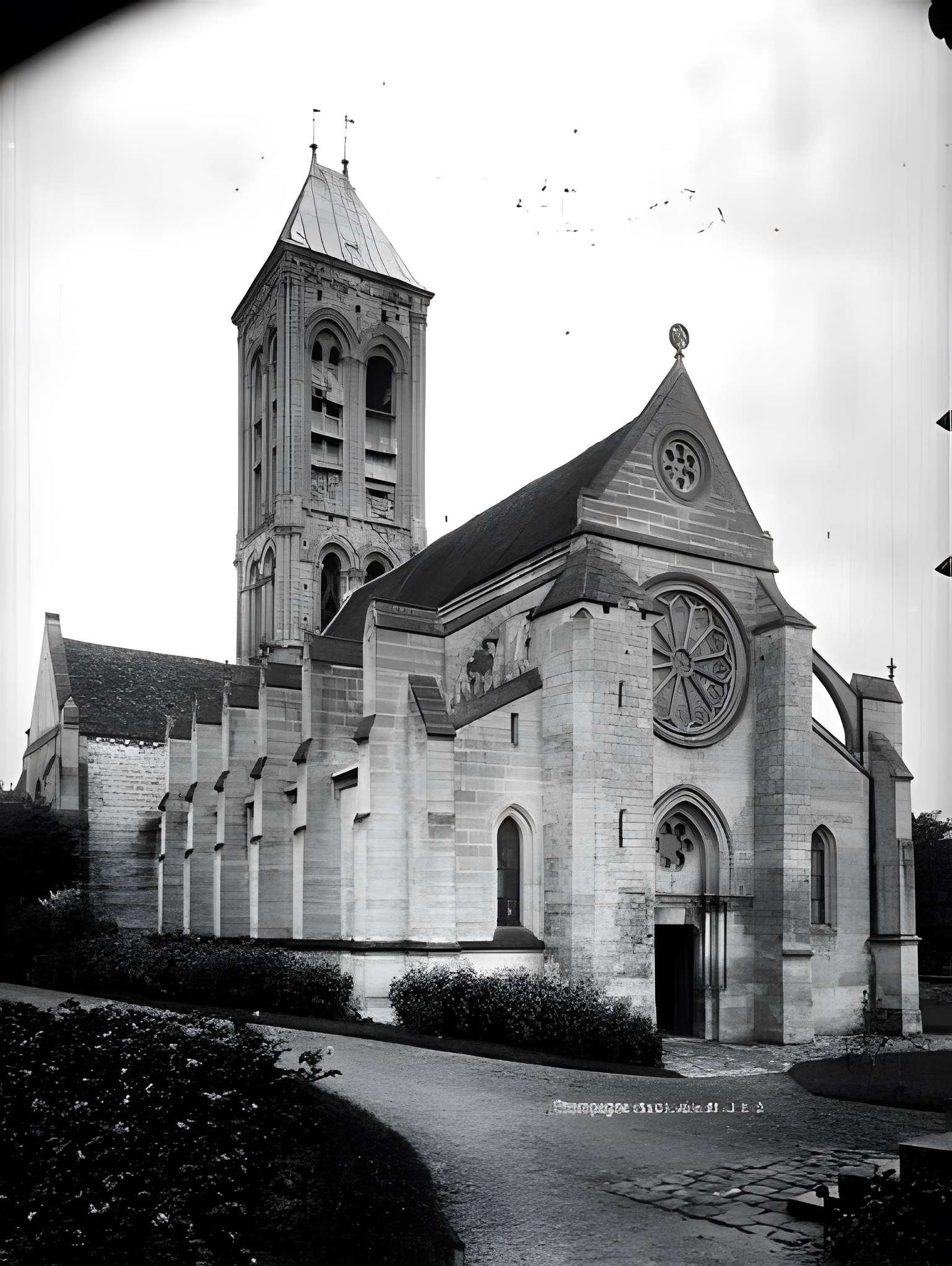 Église Notre-Dame-de-l'Assomption de Champagne-sur-Oise