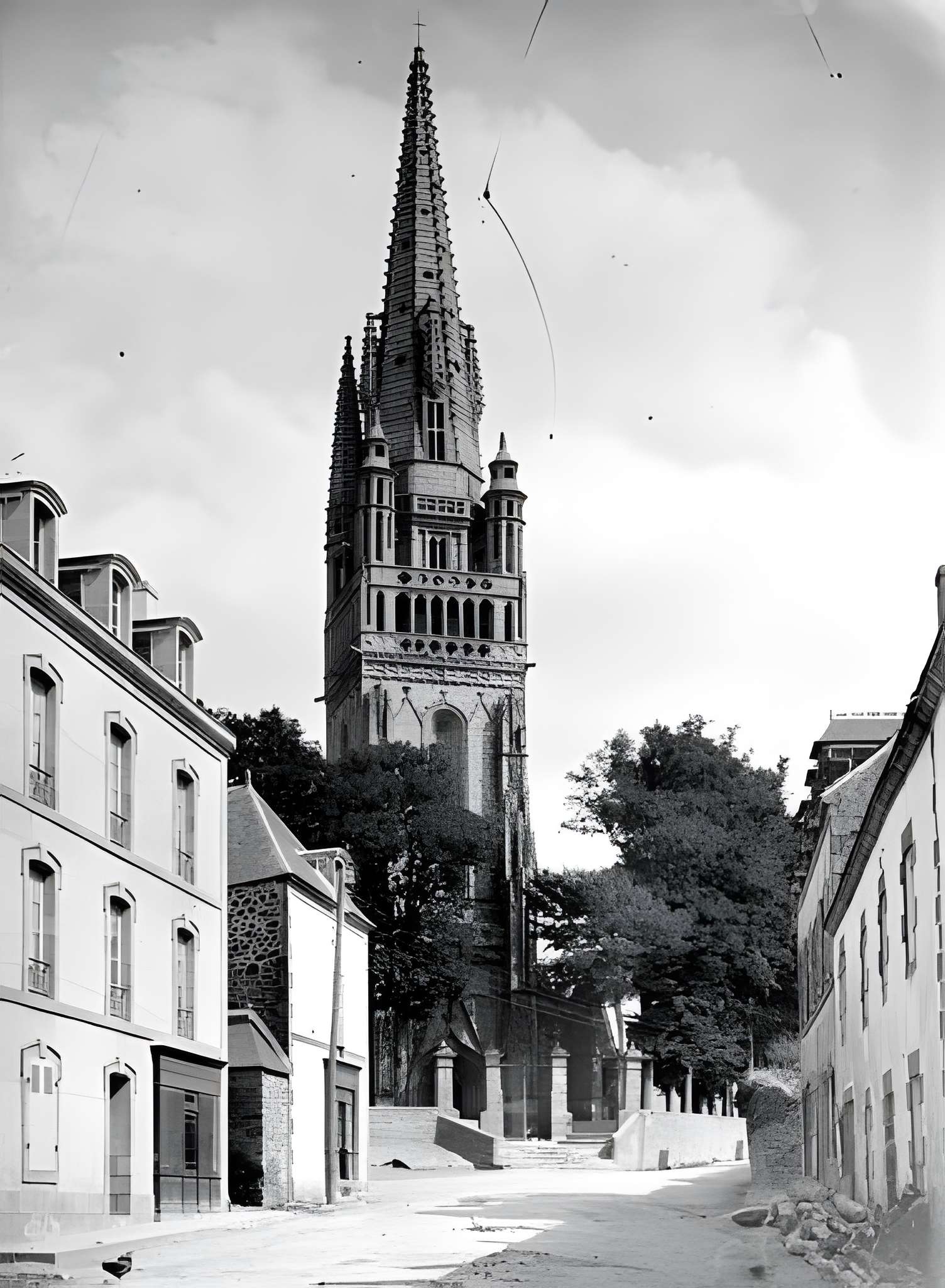 Église Saint-Herlé de Ploaré
