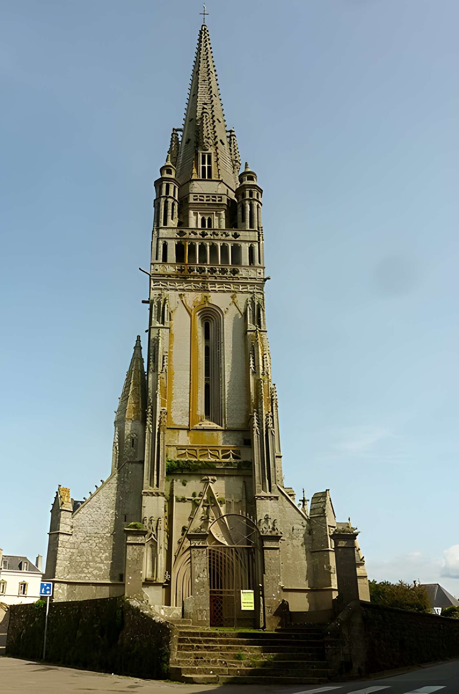 Église Saint-Herlé de Ploaré