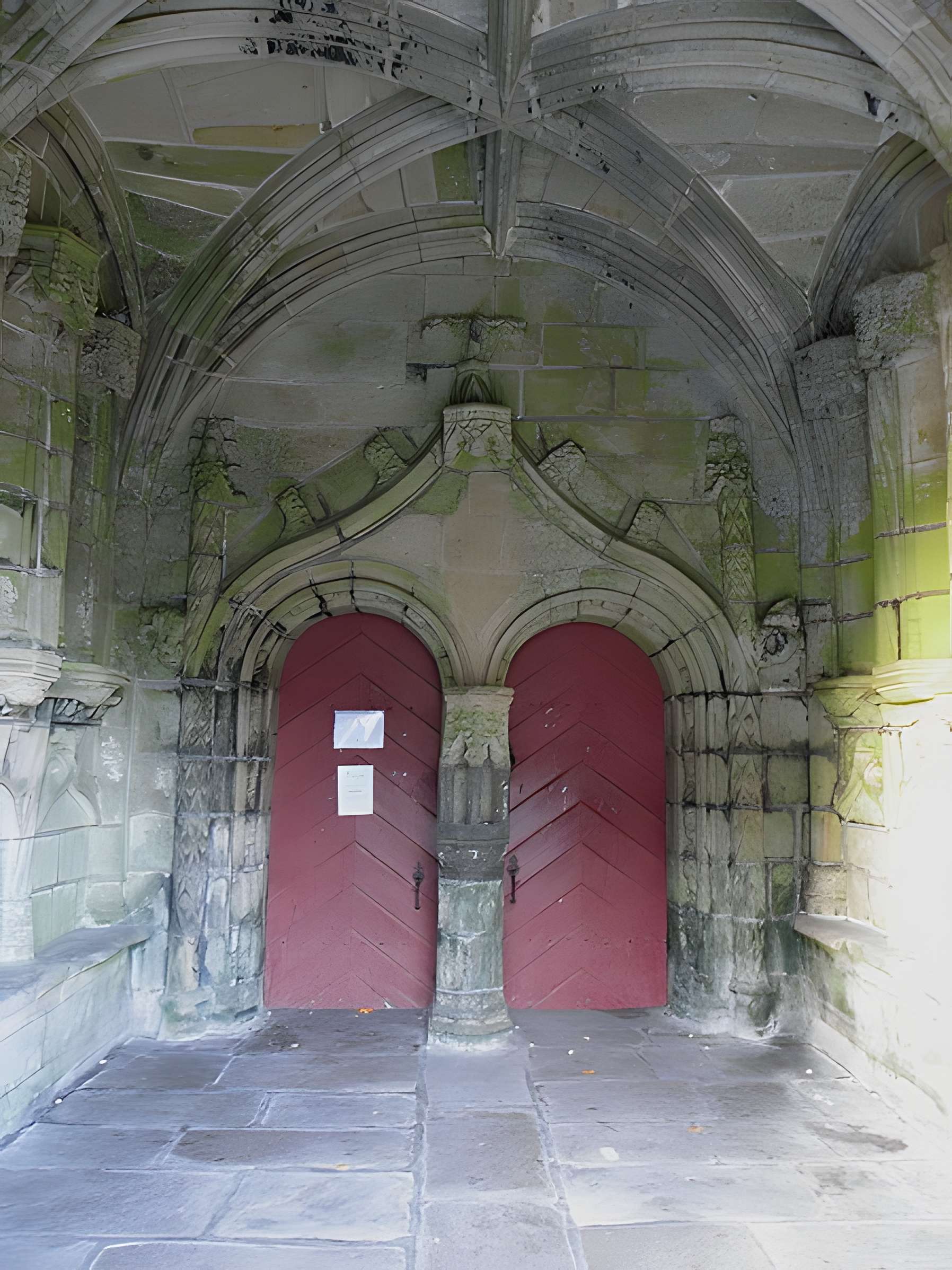 Église Saint-Herlé de Ploaré