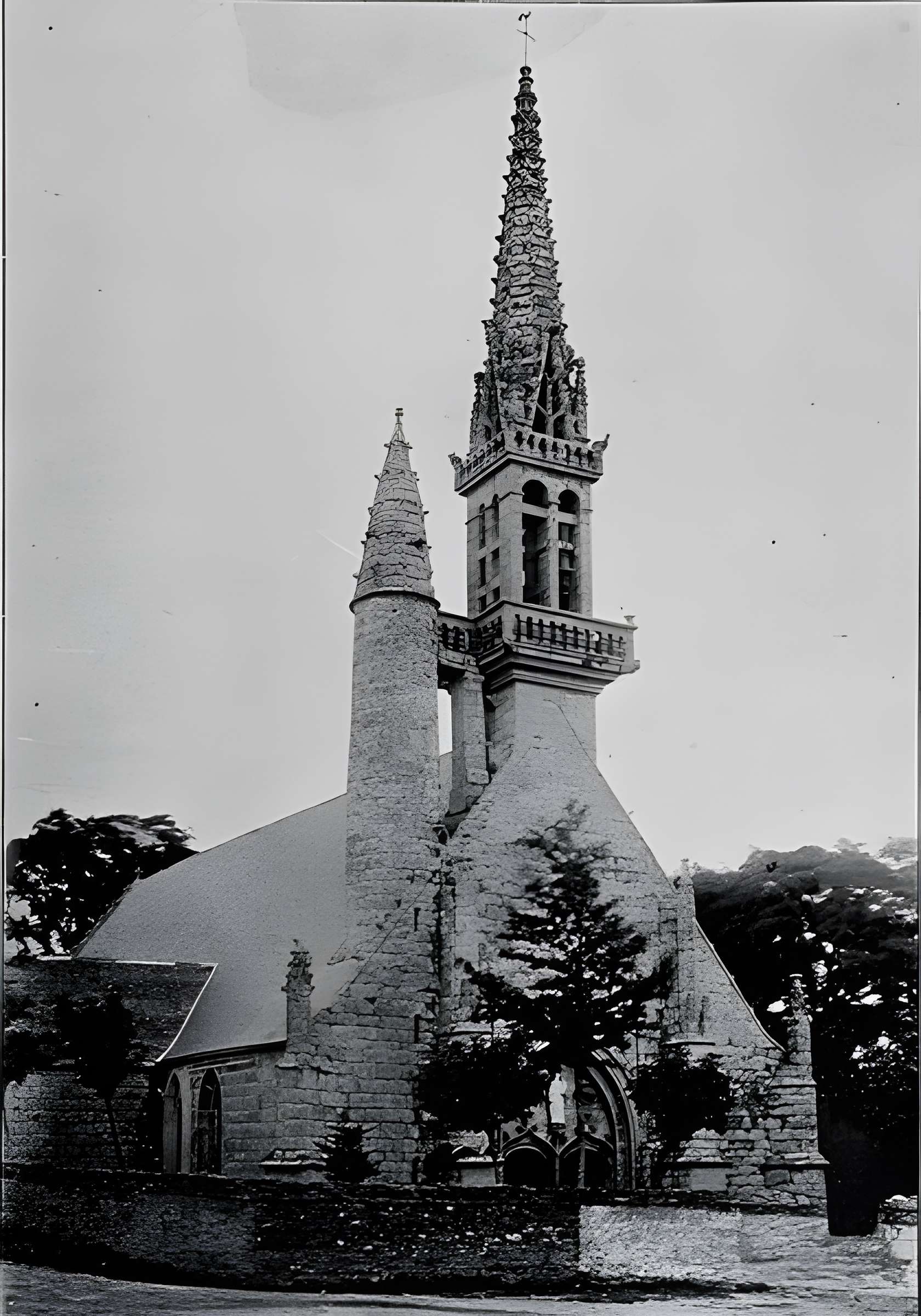 Église Notre-Dame-de-l'Assomption de Cléden-Poher