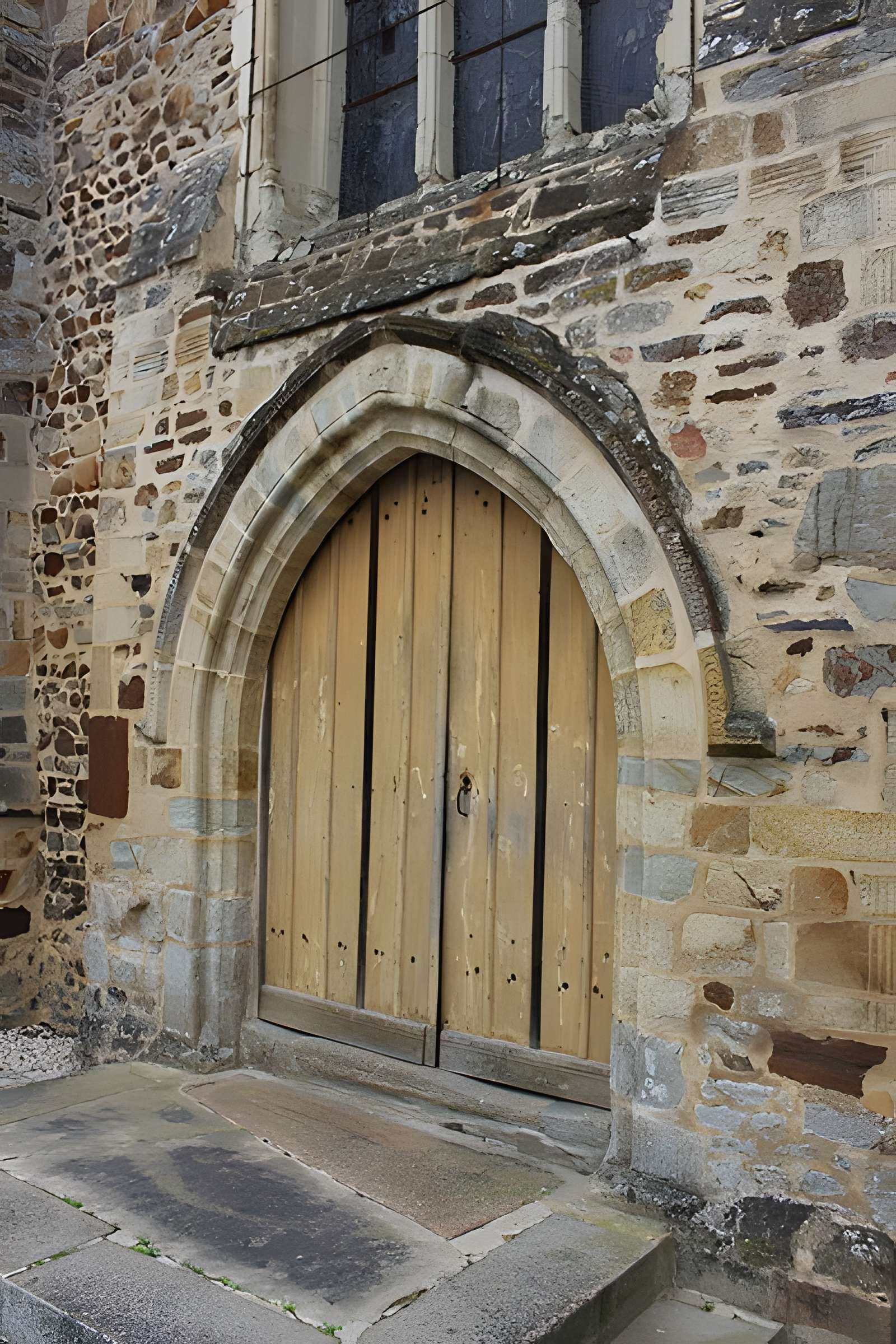 Église Notre-Dame-de-l'Assomption de Livré-la-Touche