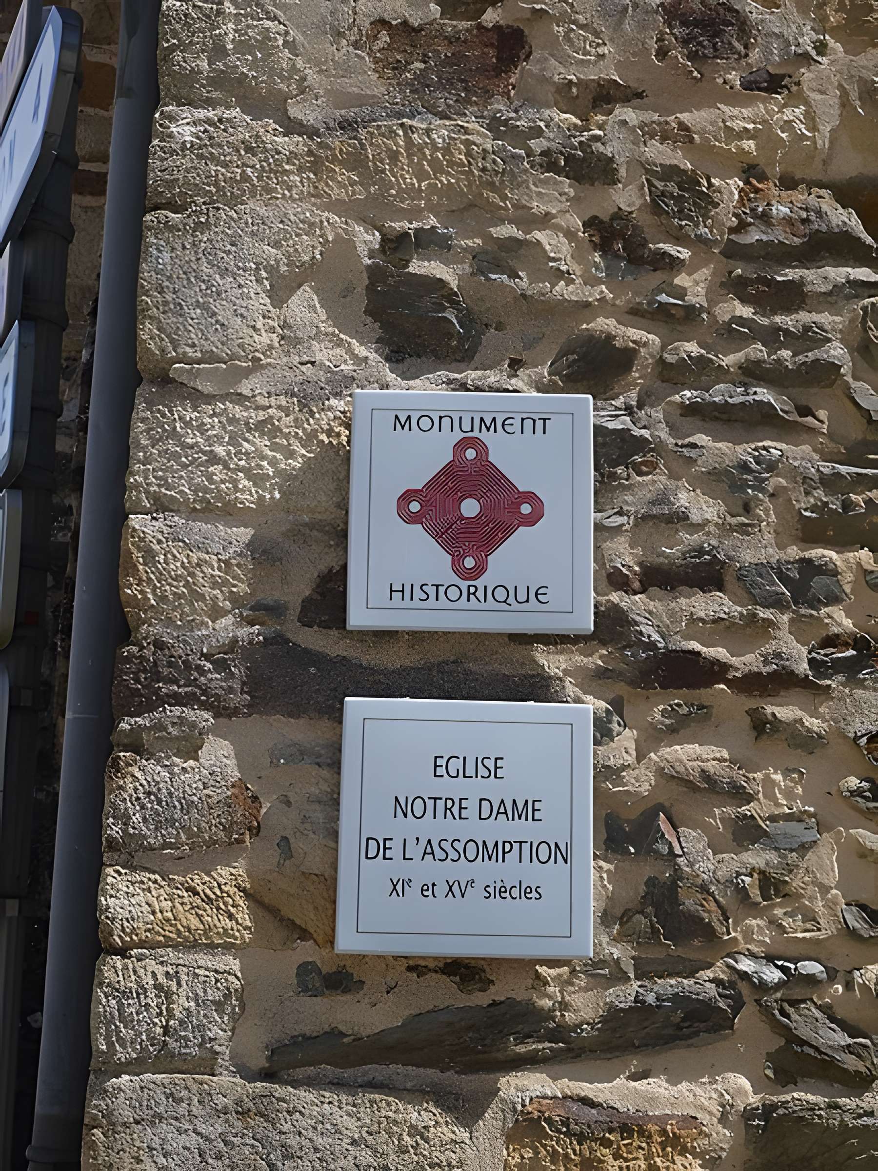 Église Notre-Dame-de-l'Assomption de Livré-la-Touche