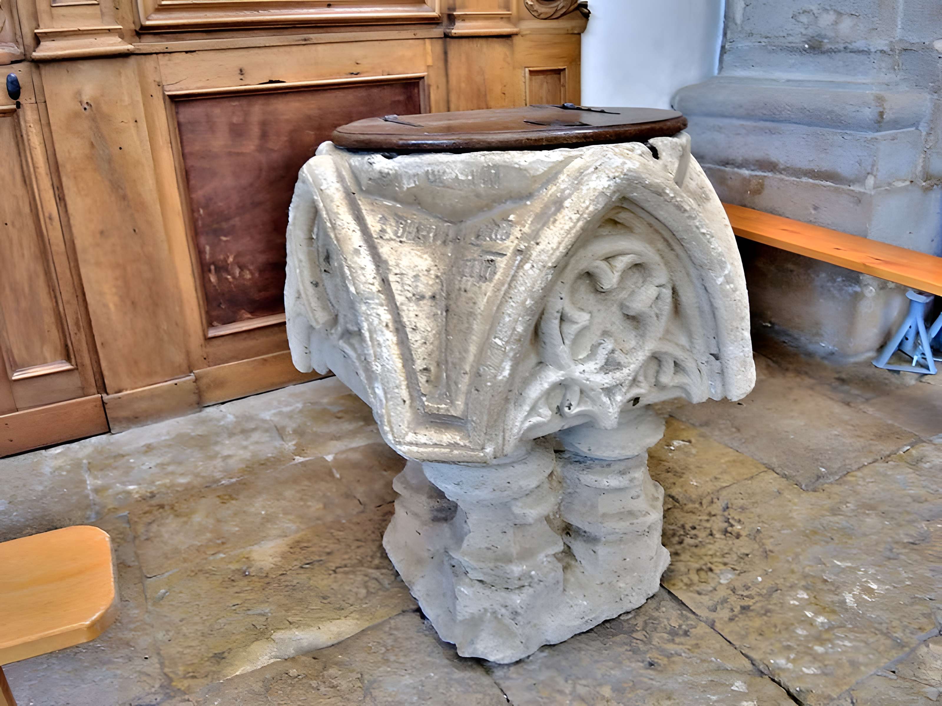 Église Notre-Dame-de-l'Assomption de Pierrefontaine-les-Varans