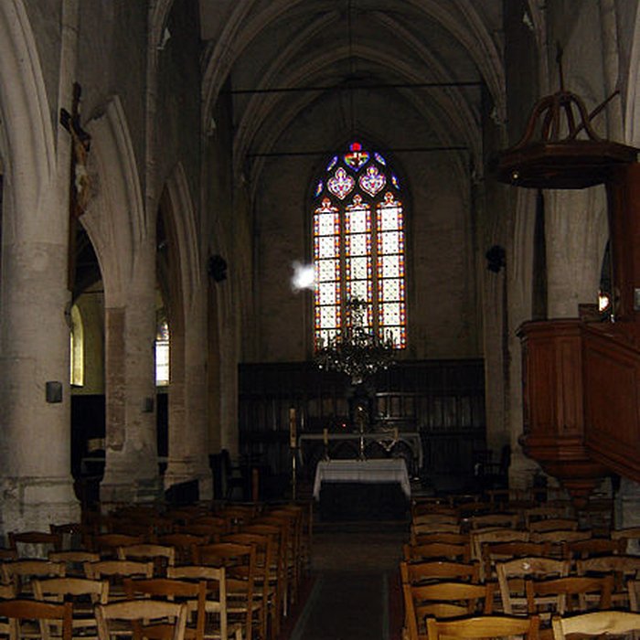 Photo de Église Notre-Dame-de-lAssomption de Vauréal et croix