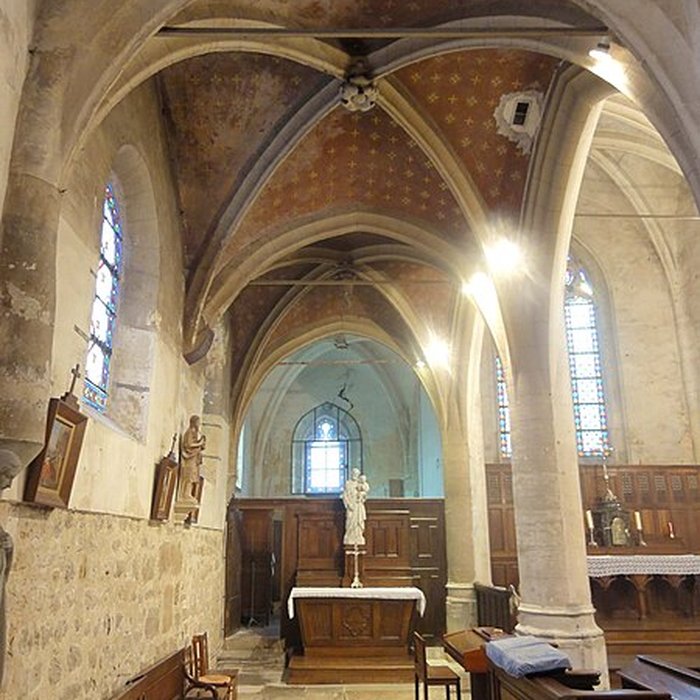 Photo de Église Notre-Dame-de-lAssomption de Vauréal et croix