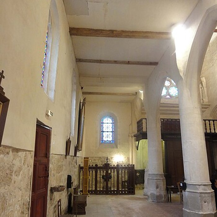 Photo de Église Notre-Dame-de-lAssomption de Vauréal et croix