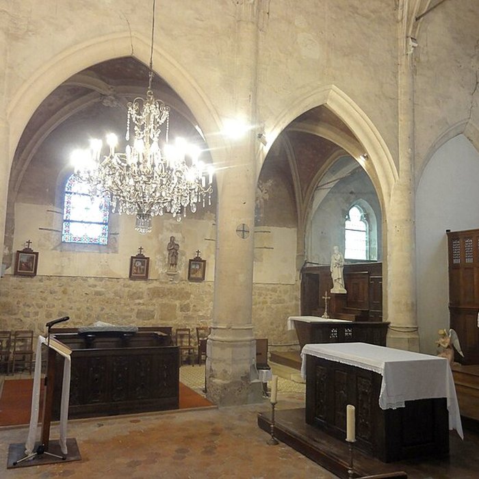 Photo de Église Notre-Dame-de-lAssomption de Vauréal et croix
